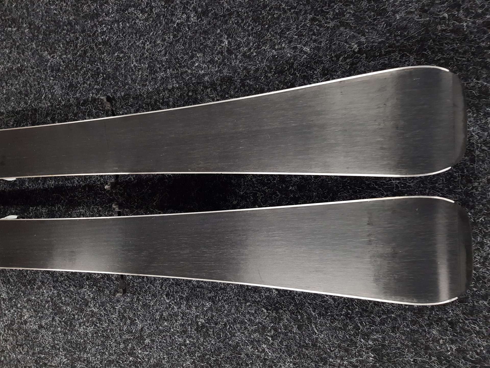 Gebrauchte Kinderski DYNASTAR Team Speed + Look Xpress 4.5 Bindungen