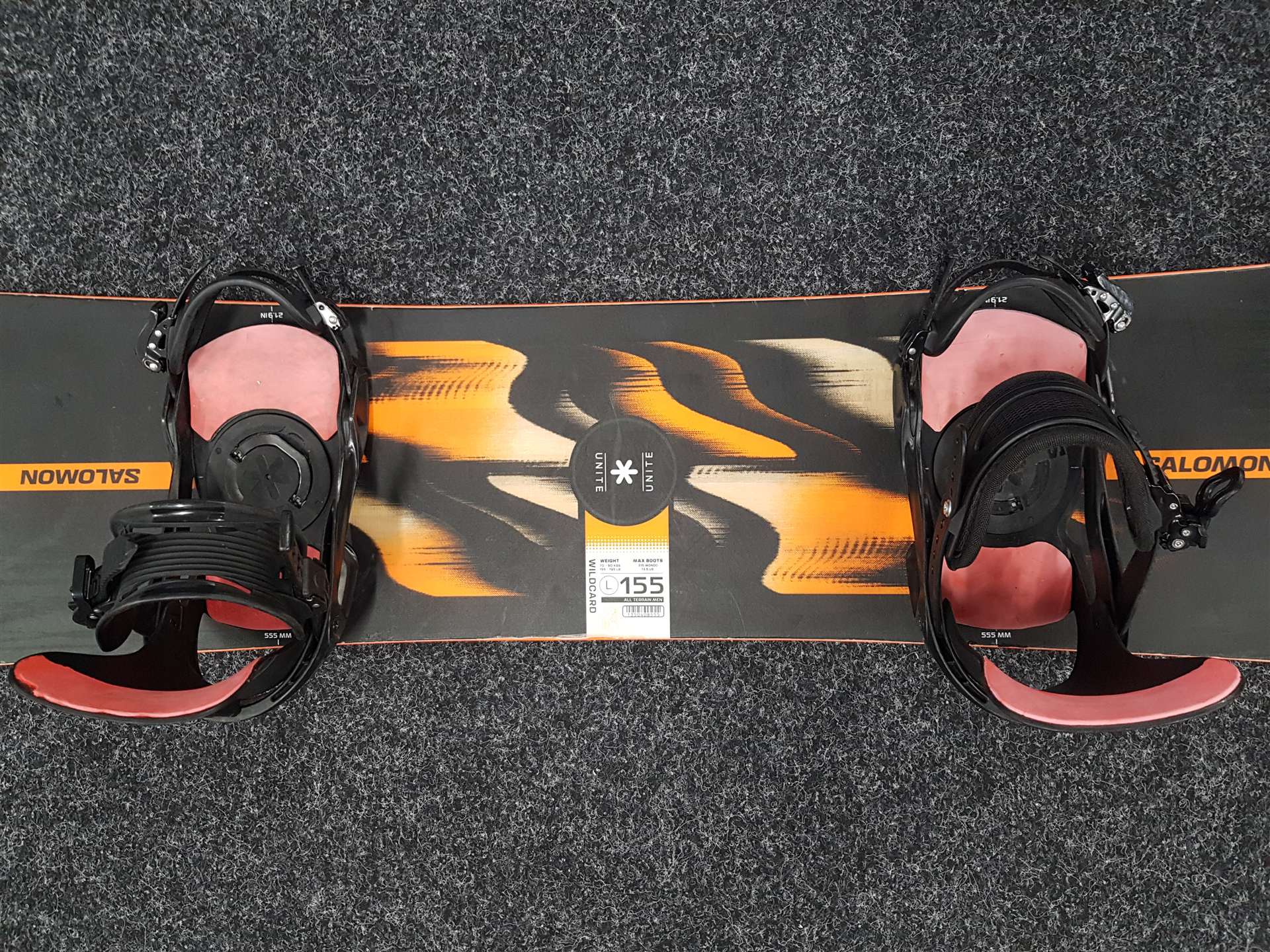 Snowboard SALOMON Unite d'occasion + fixations Salomon taille L