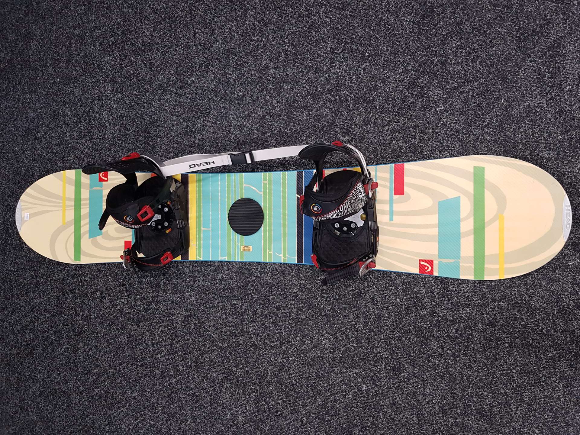 Gebrauchtes Head Snowboard + Head Bindungen Größe M