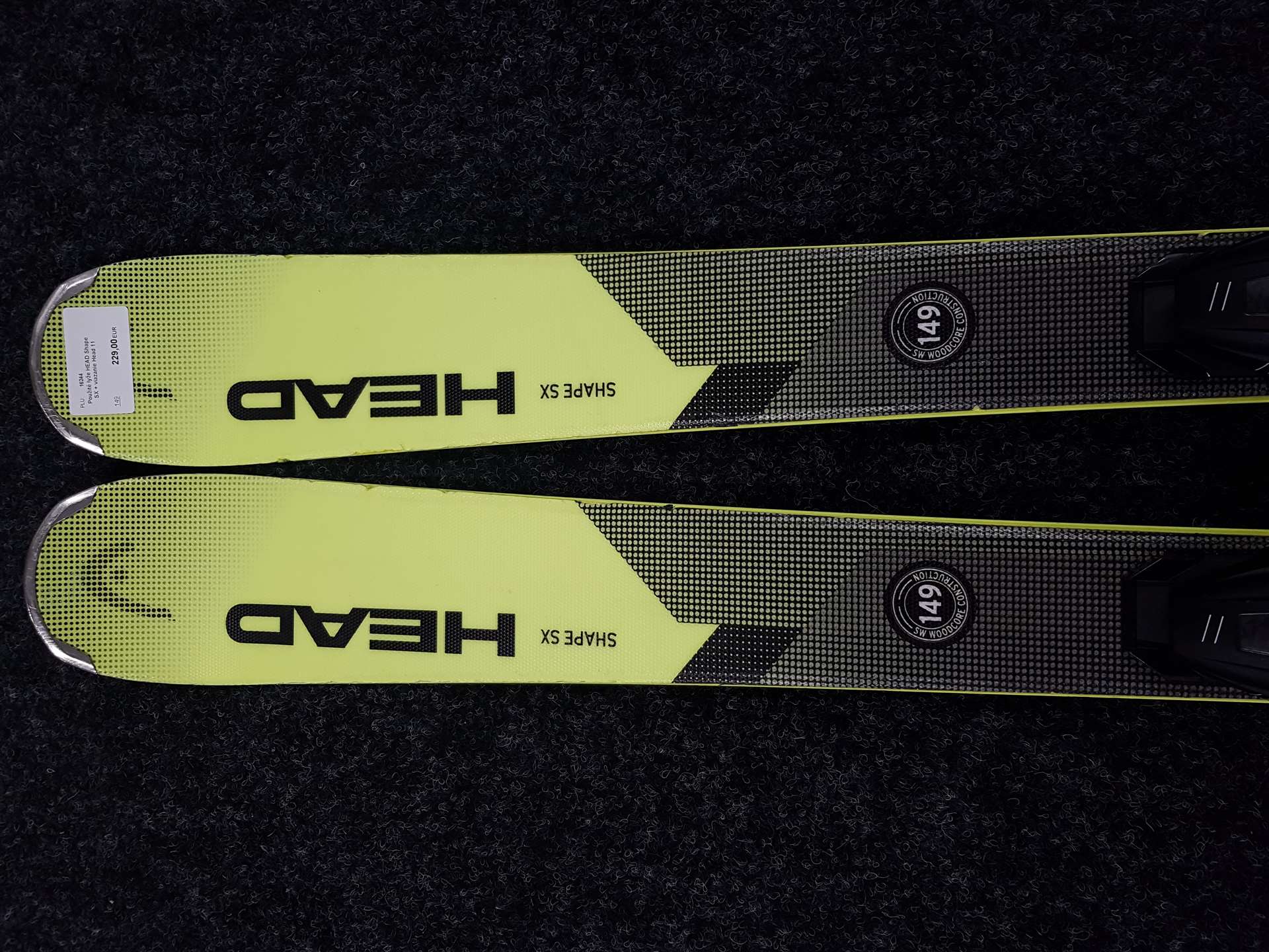 Použité lyže HEAD Shape SX + vázání Head 11