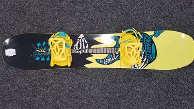Snowboard Salomon Grail pas cher