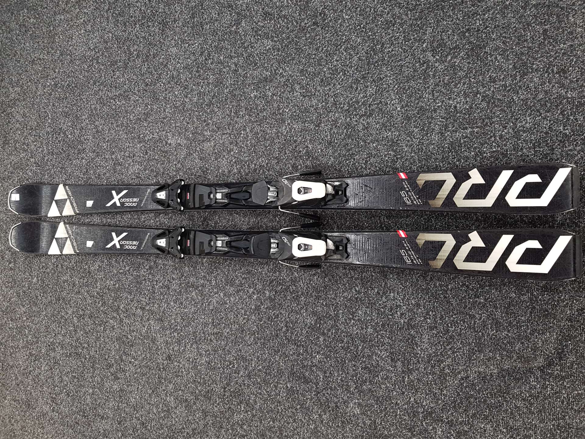 Schiuri FISCHER PROGRESOR X folosite