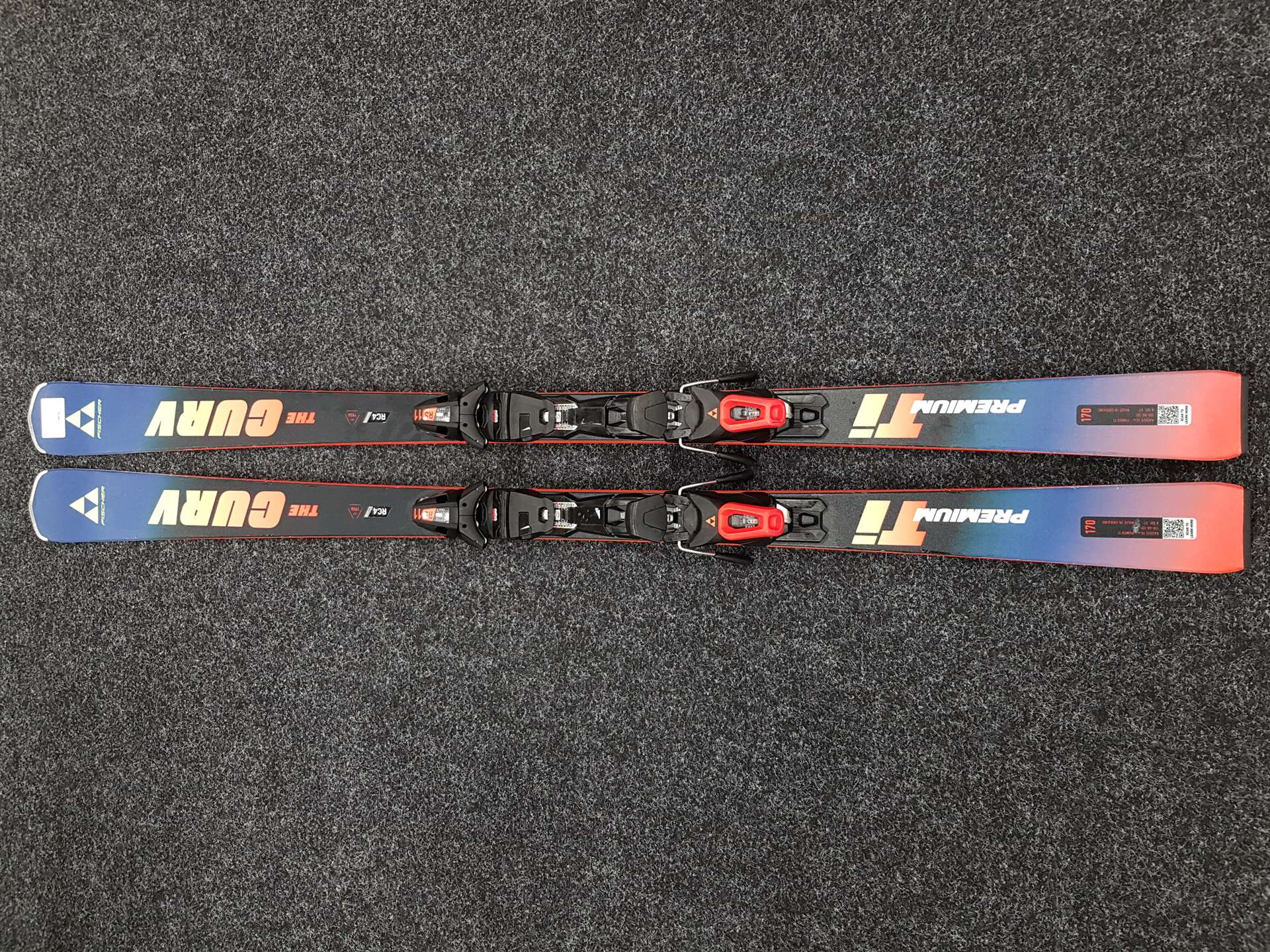Schiuri FISCHER The Curv RC4 folosite + legături Fischer RS 11