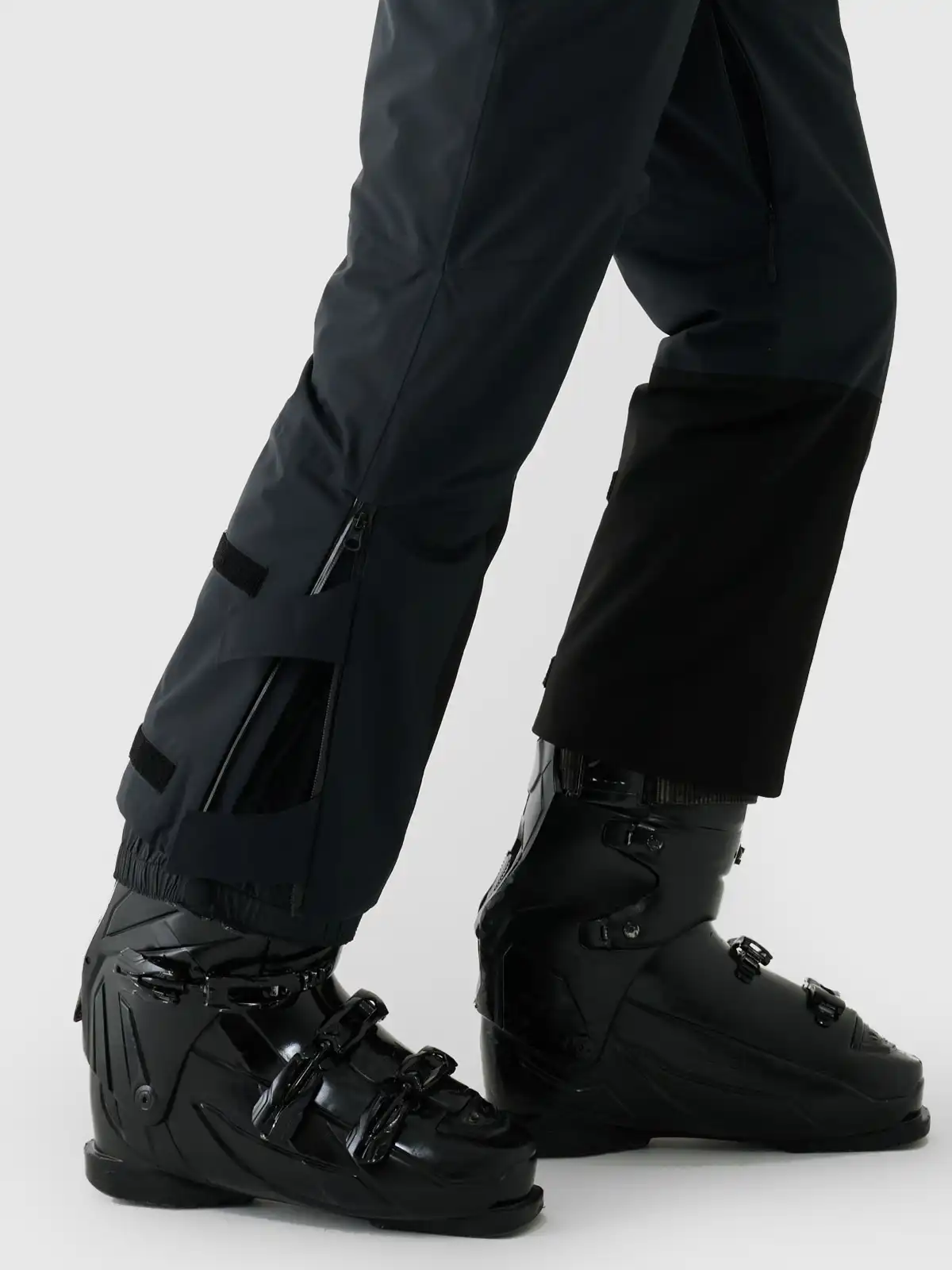 Pánske lyžiarske nohavice 4F FNK M0901 DEEP BLACK