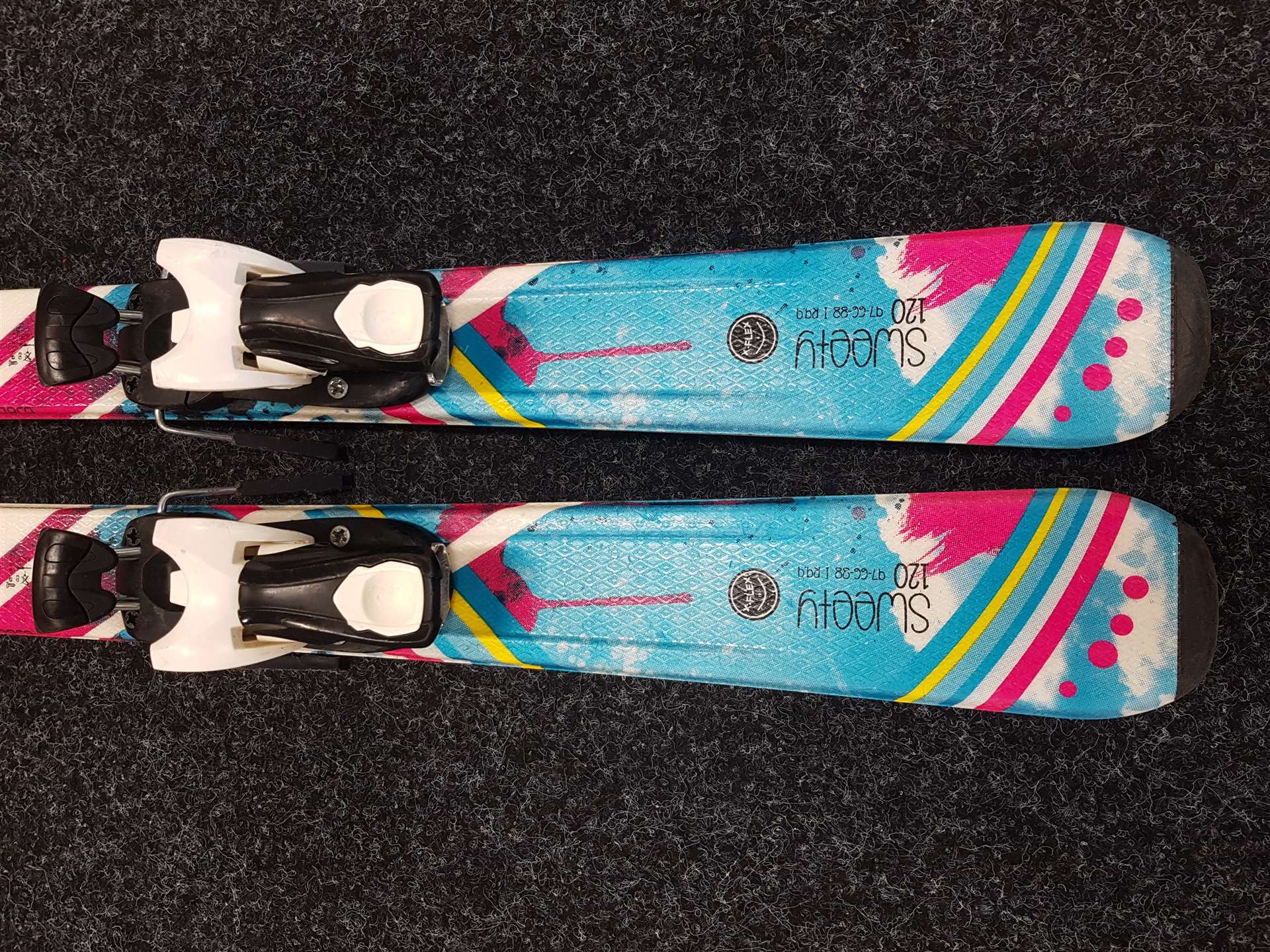 Gebrauchte Kinderski TECNOPRO Sweety + Bindungen Tecnopro TC45