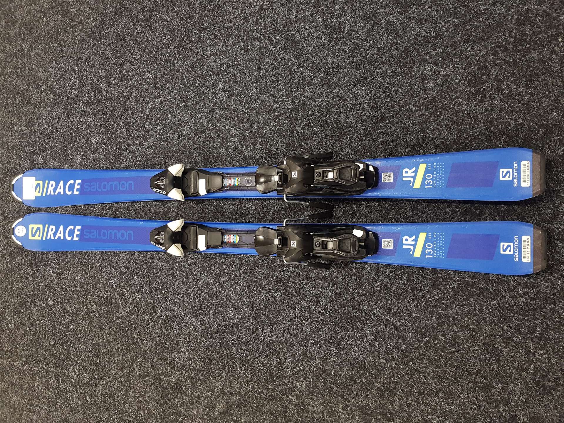 Esquís infantiles usados SALOMON S/Race JR + fijaciones Salomon 7.5