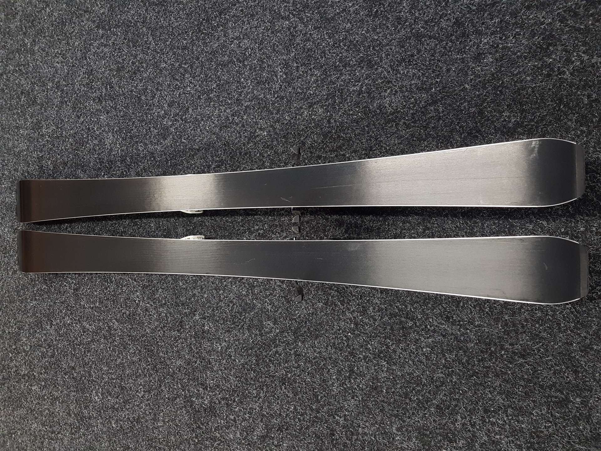 Esquís infantiles usados SALOMON S/Race JR + fijaciones Salomon 7.5