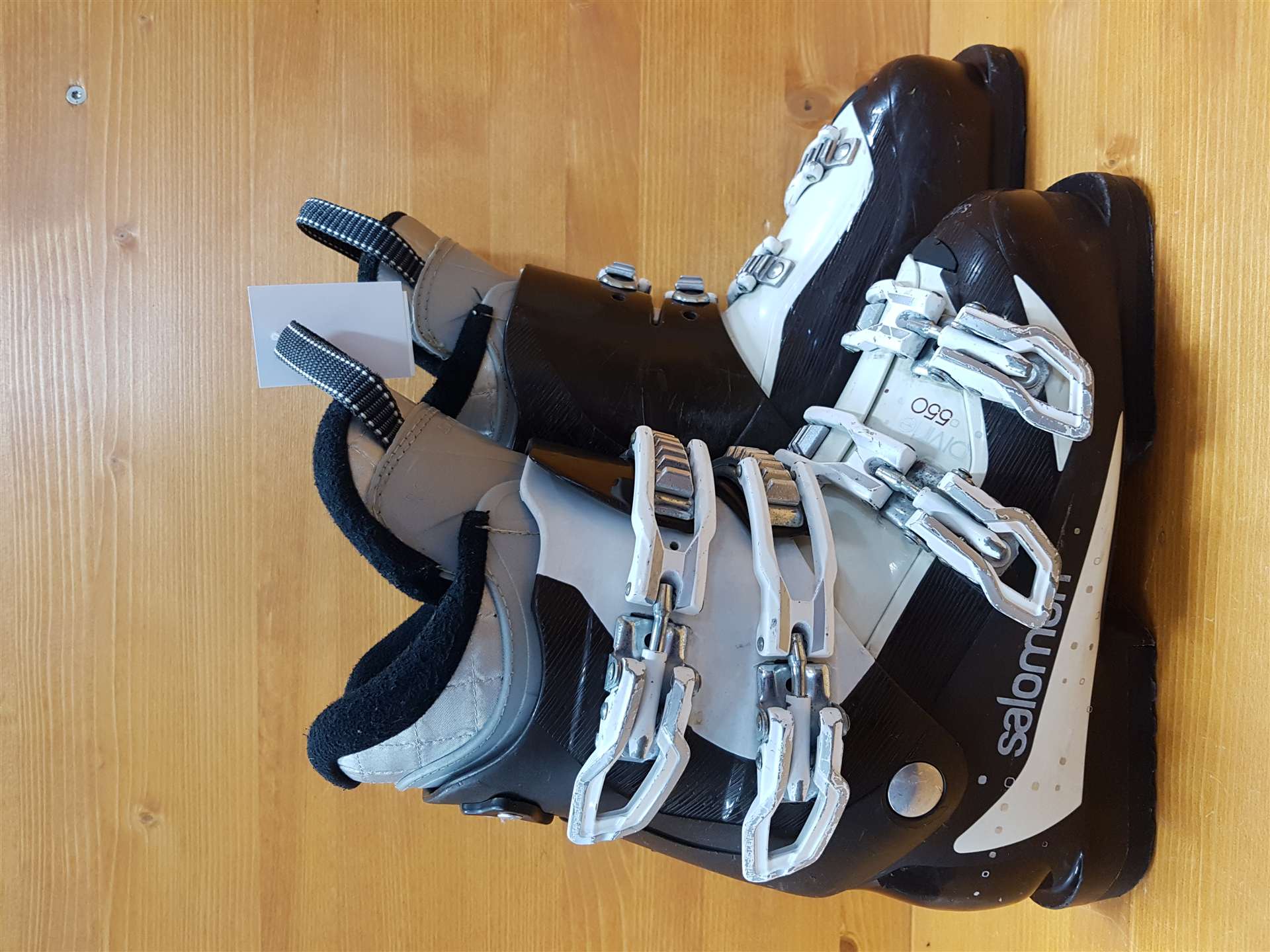 Gebrauchte Skischuhe SALOMON Divine 550