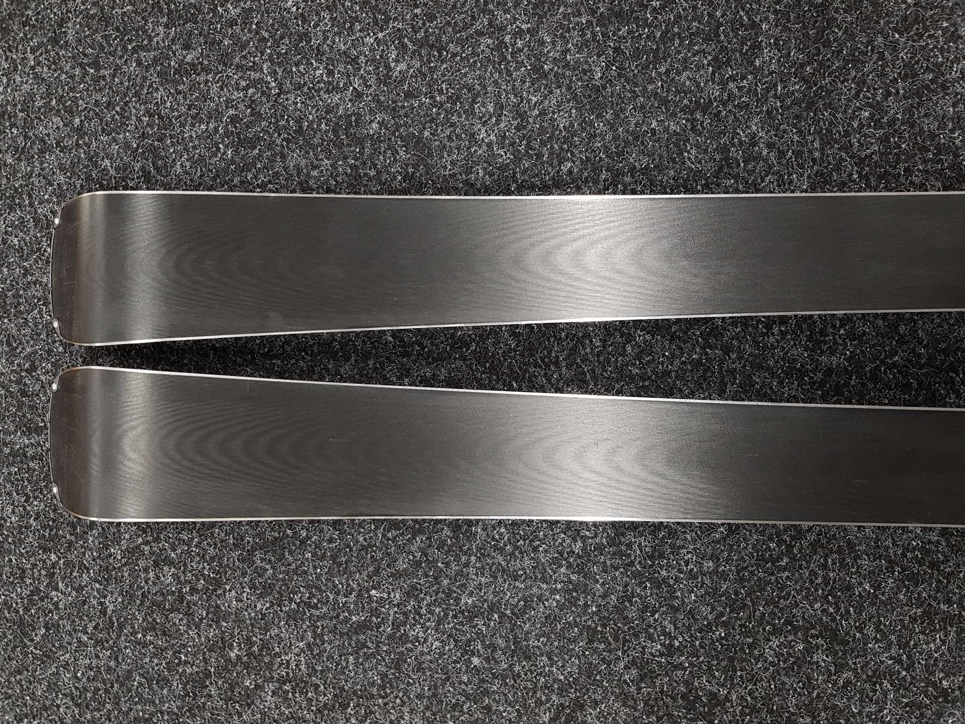 Gebrauchte ROSSIGNOL Nova 6 Ski + Look Xpress 11 Bindungen