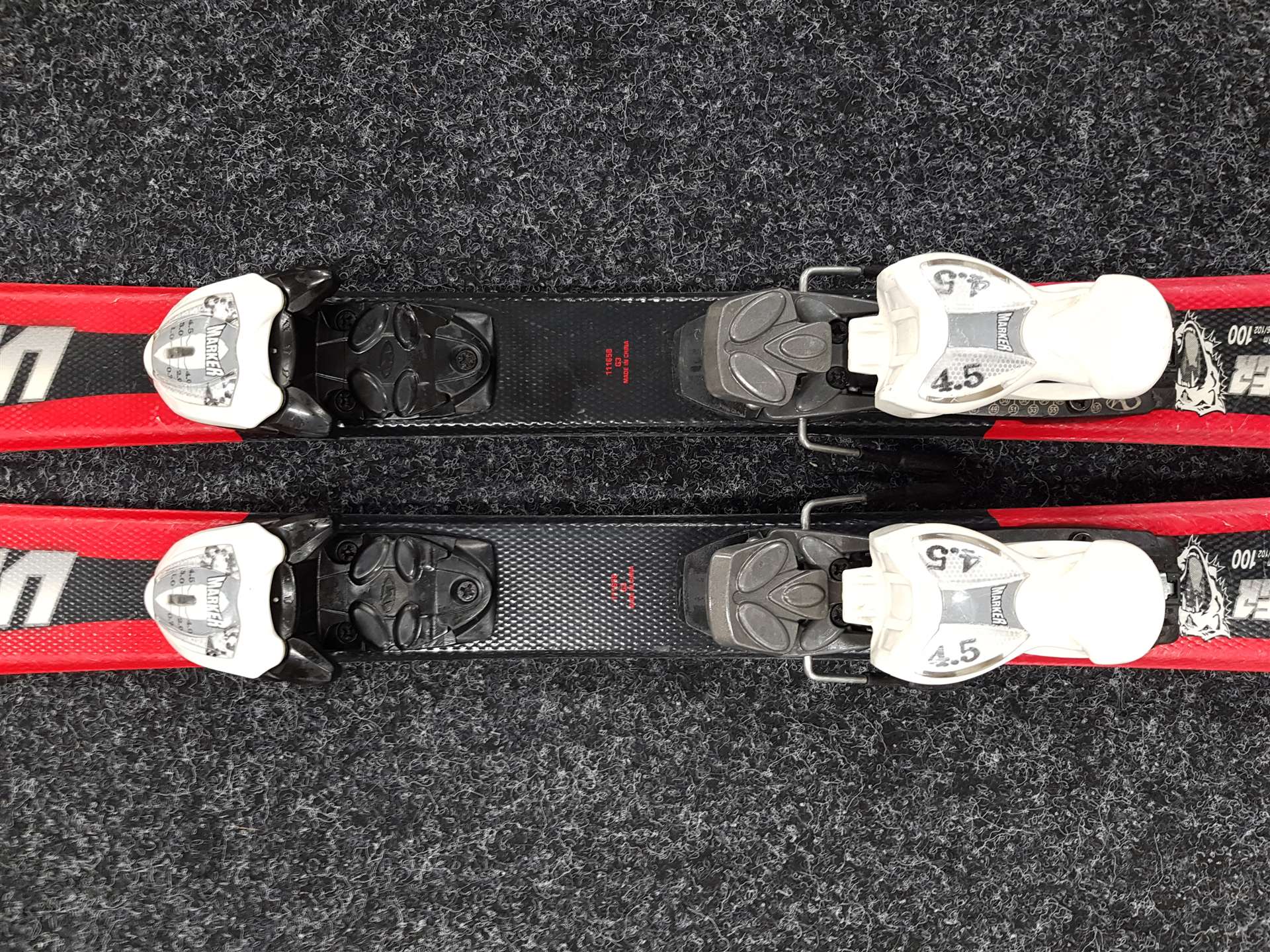 Použité detské lyže VOLKL Racetiger Junior GS + viazanie Marker 4.5