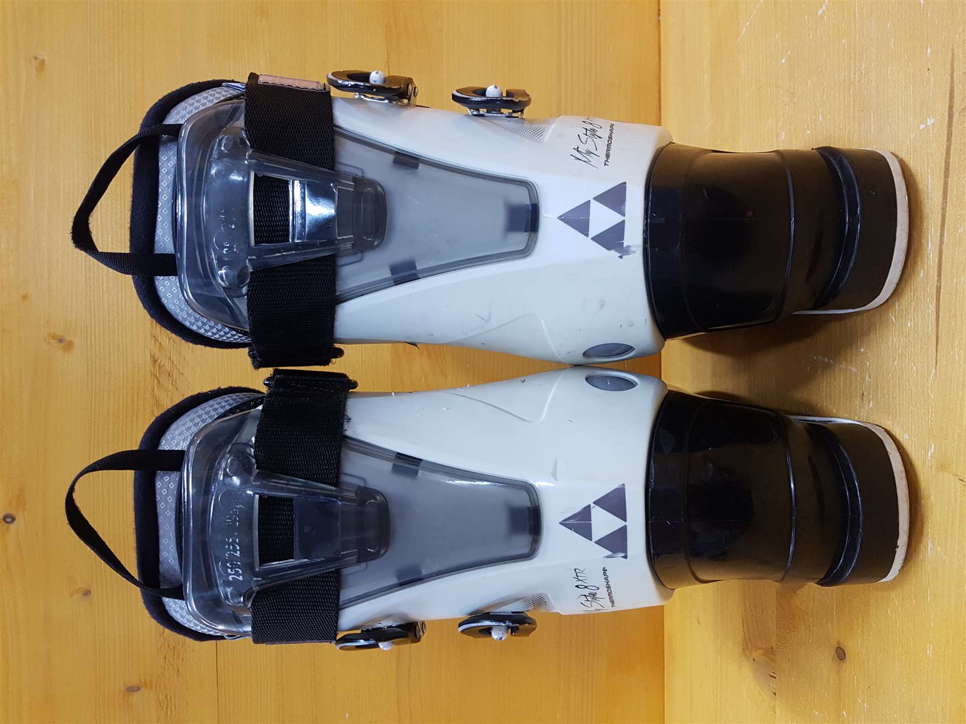Clăpari de schi Fischer My Style 8 XTR second-hand