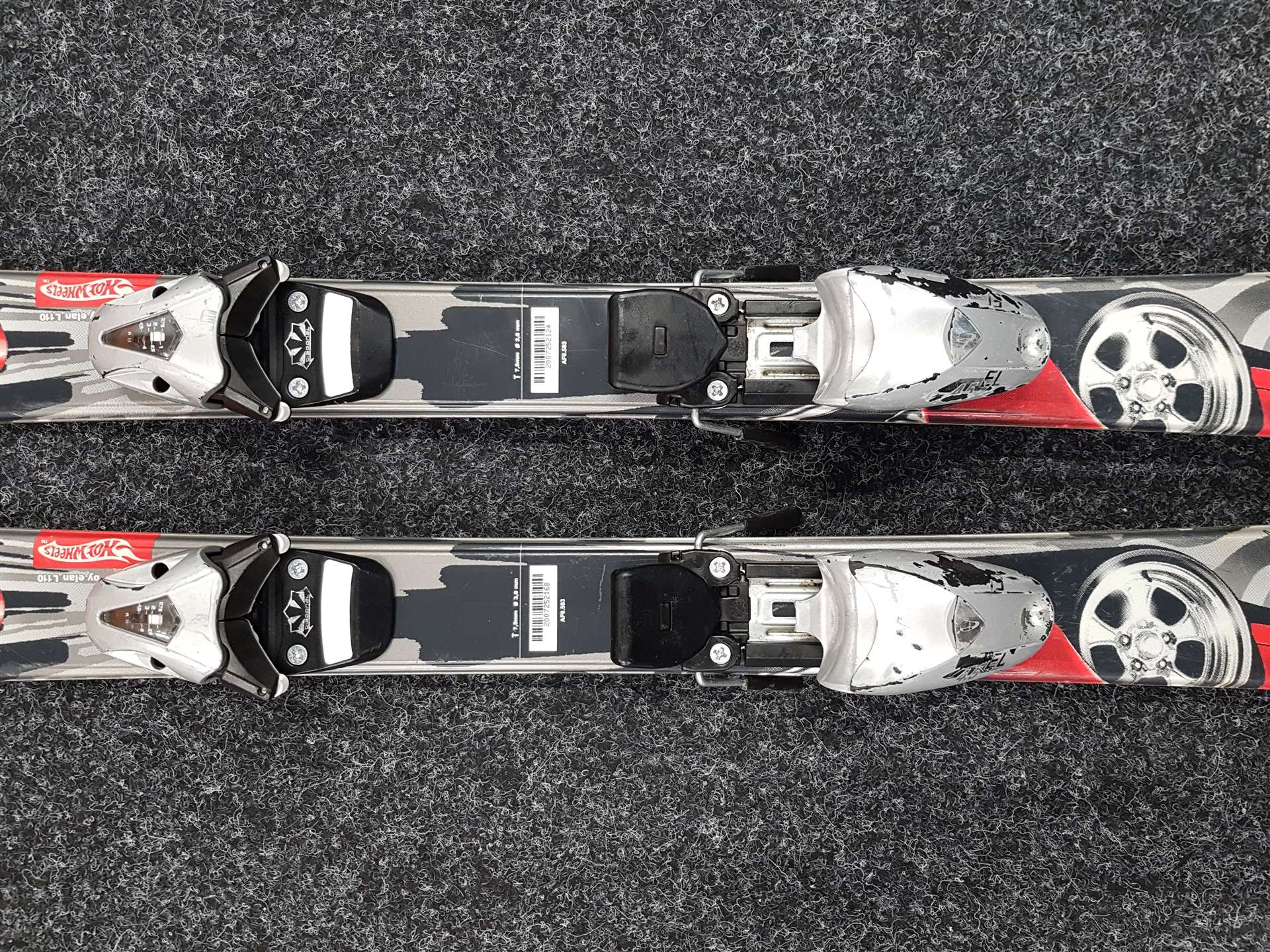 Skis enfant d'occasion ELAN Hot Wheels + fixations Elan EL 4.5