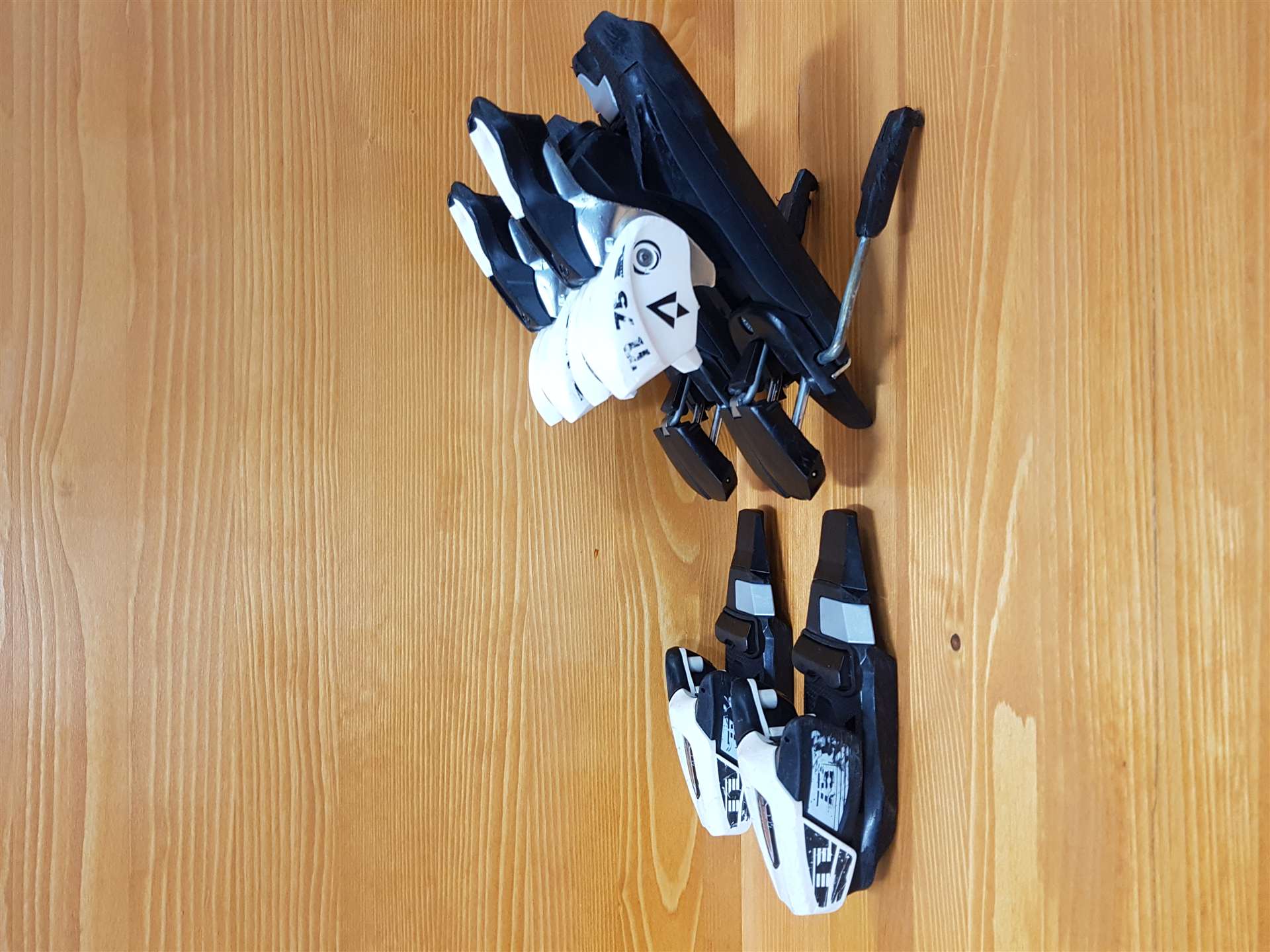 Reliure d'occasion Tecnopro TL 75 (7,5 DIN)