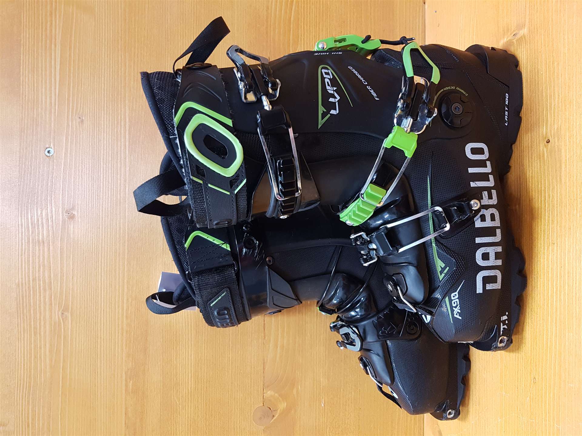 Chaussures de ski alpin DALBELLO Lupo AX90 d'occasion