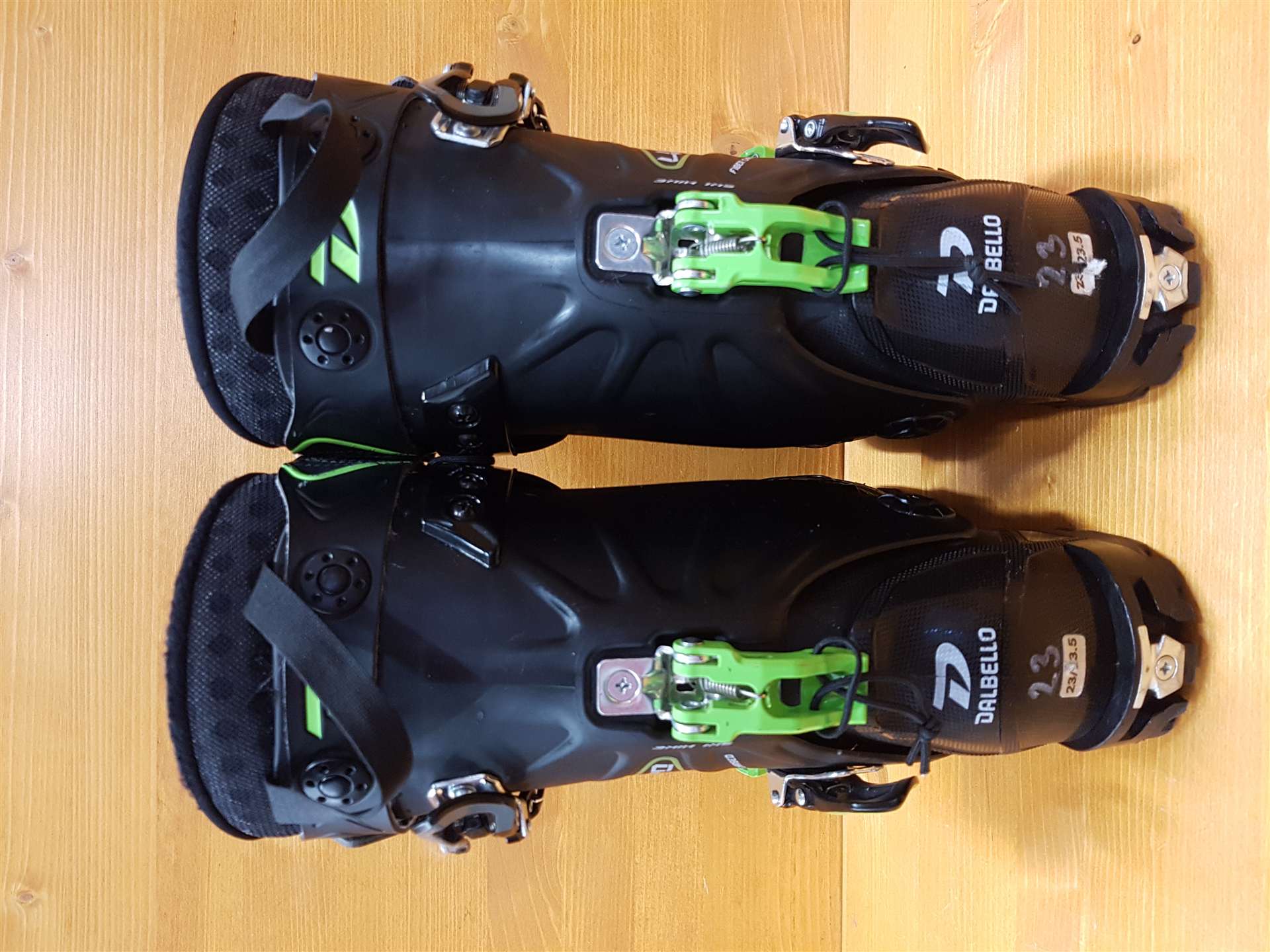 Chaussures de ski alpin DALBELLO Lupo AX90 d'occasion