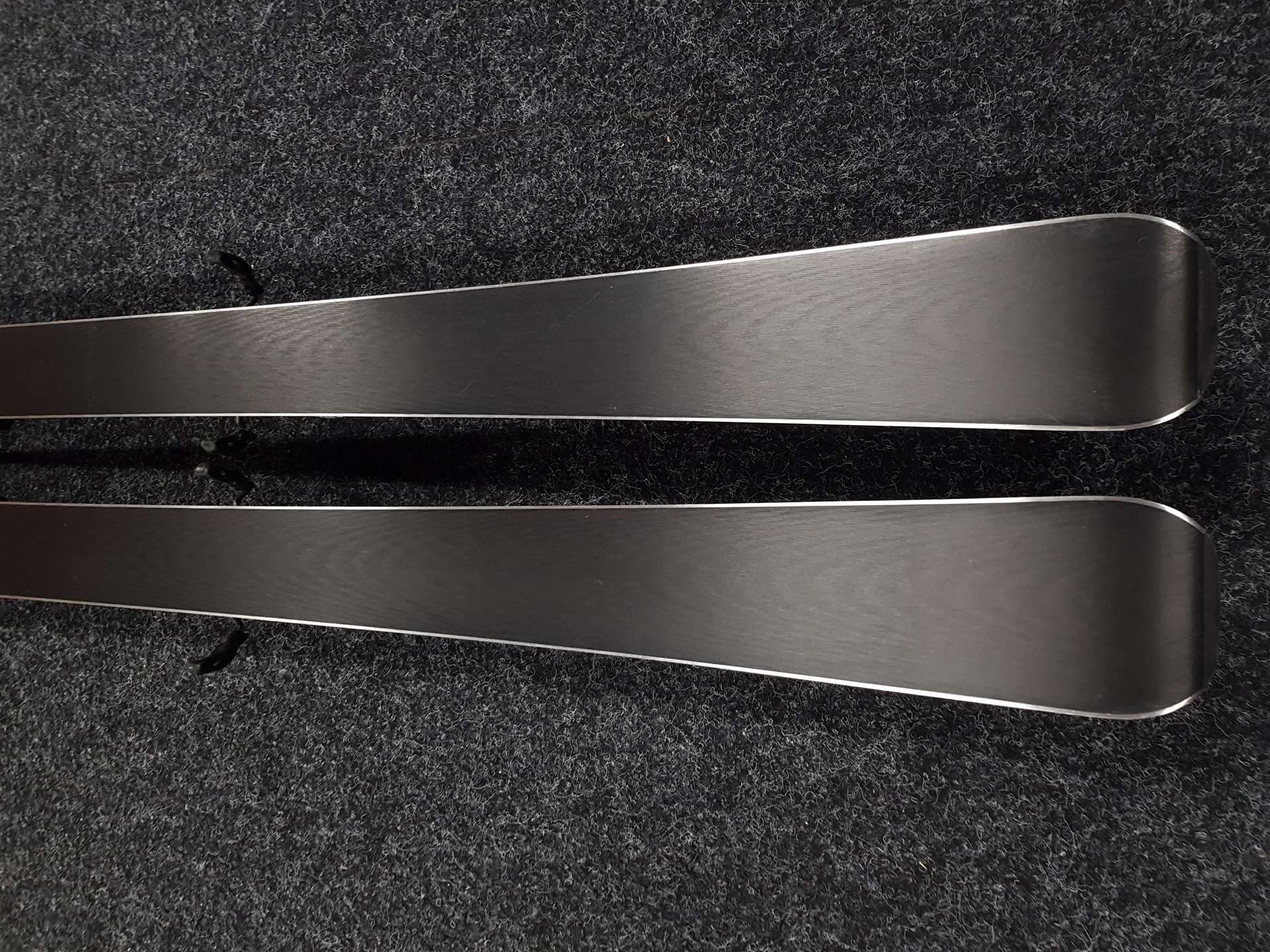 Použité lyže BLIZZARD RTX Power + vázání Marker TLT 10