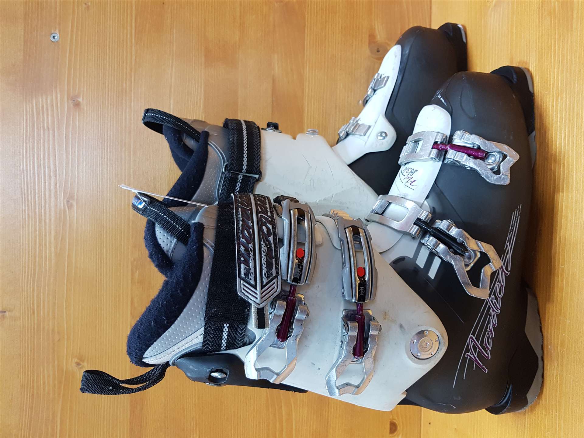 Gebrauchte Skischuhe NORDICA Nxt N3R W
