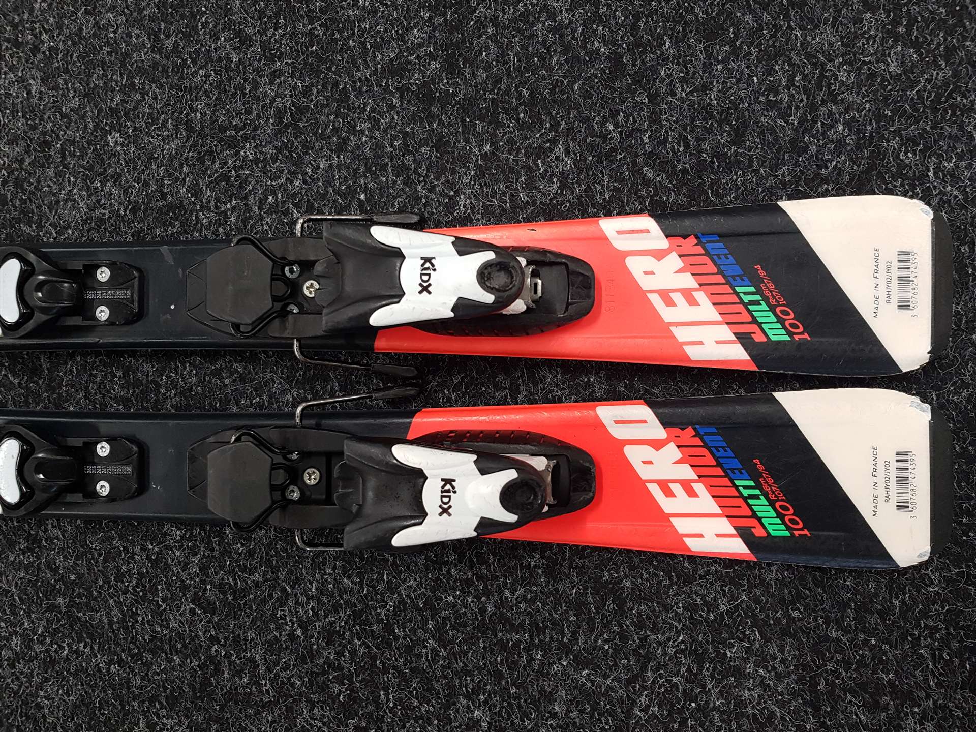 Használt gyermek síléc ROSSIGNOL Hero Junior Multi Event + Look Kidx kötés 4.5