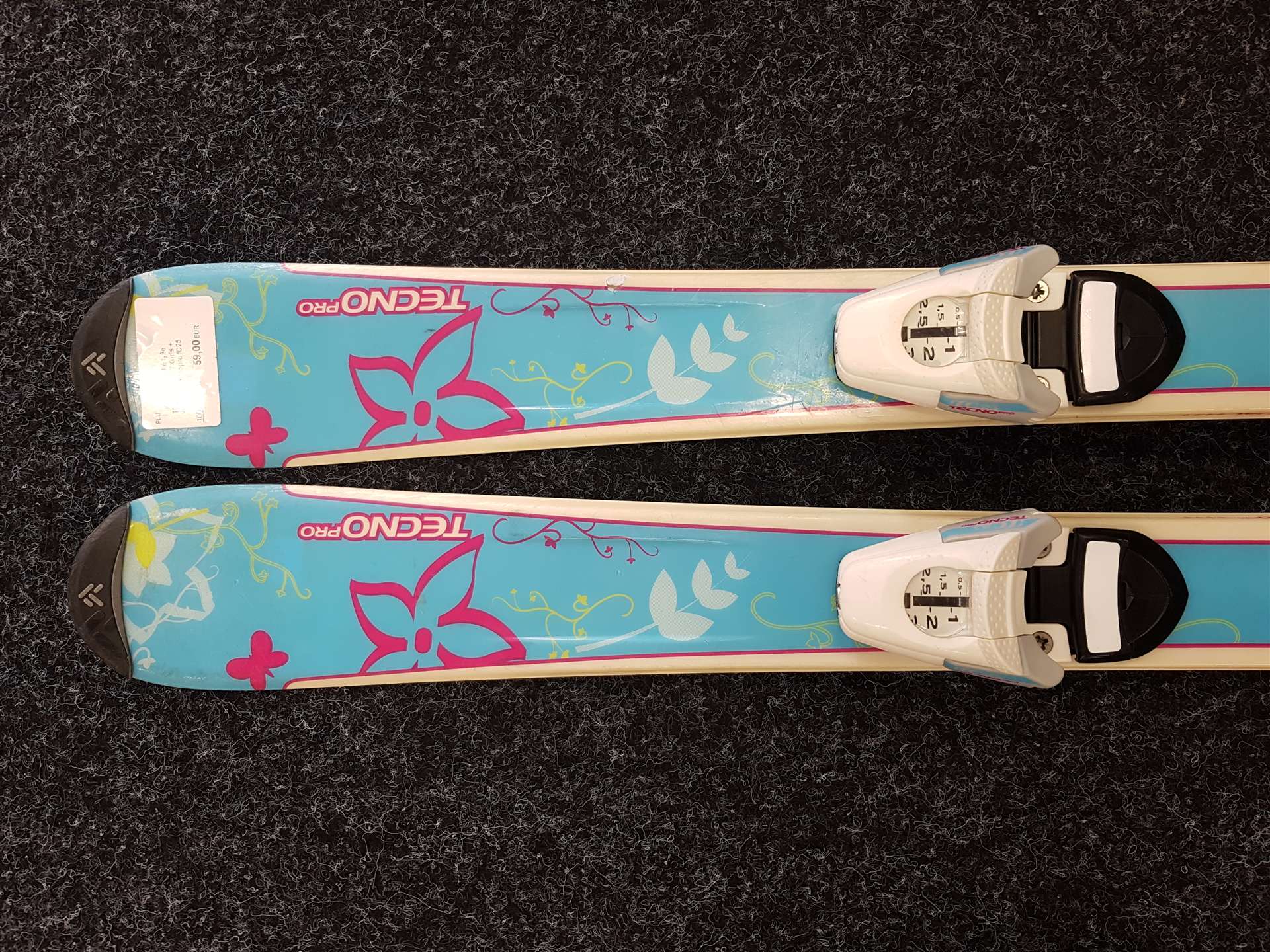 Używane narty dziecięce TECNOPRO XT Girls + wiązania Tecnopro IC25