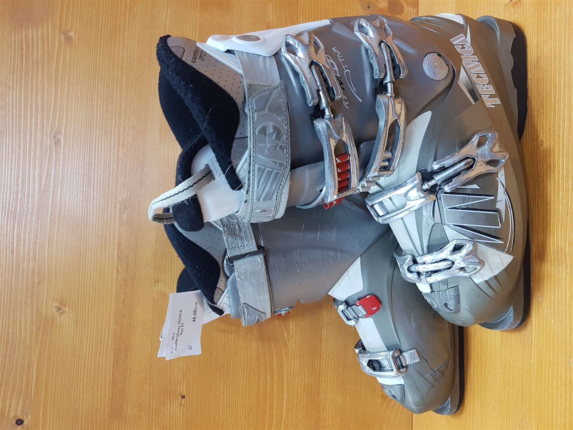 Używane buty narciarskie TECNICA Mojo RT