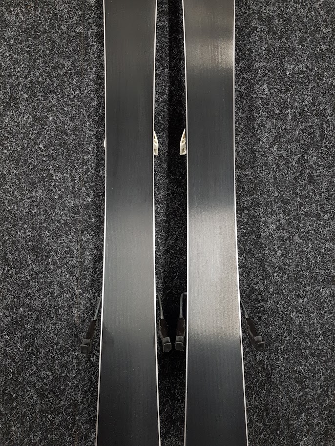 Použité dětské lyže SALOMON X Race + vázání Ezytrak 4,5