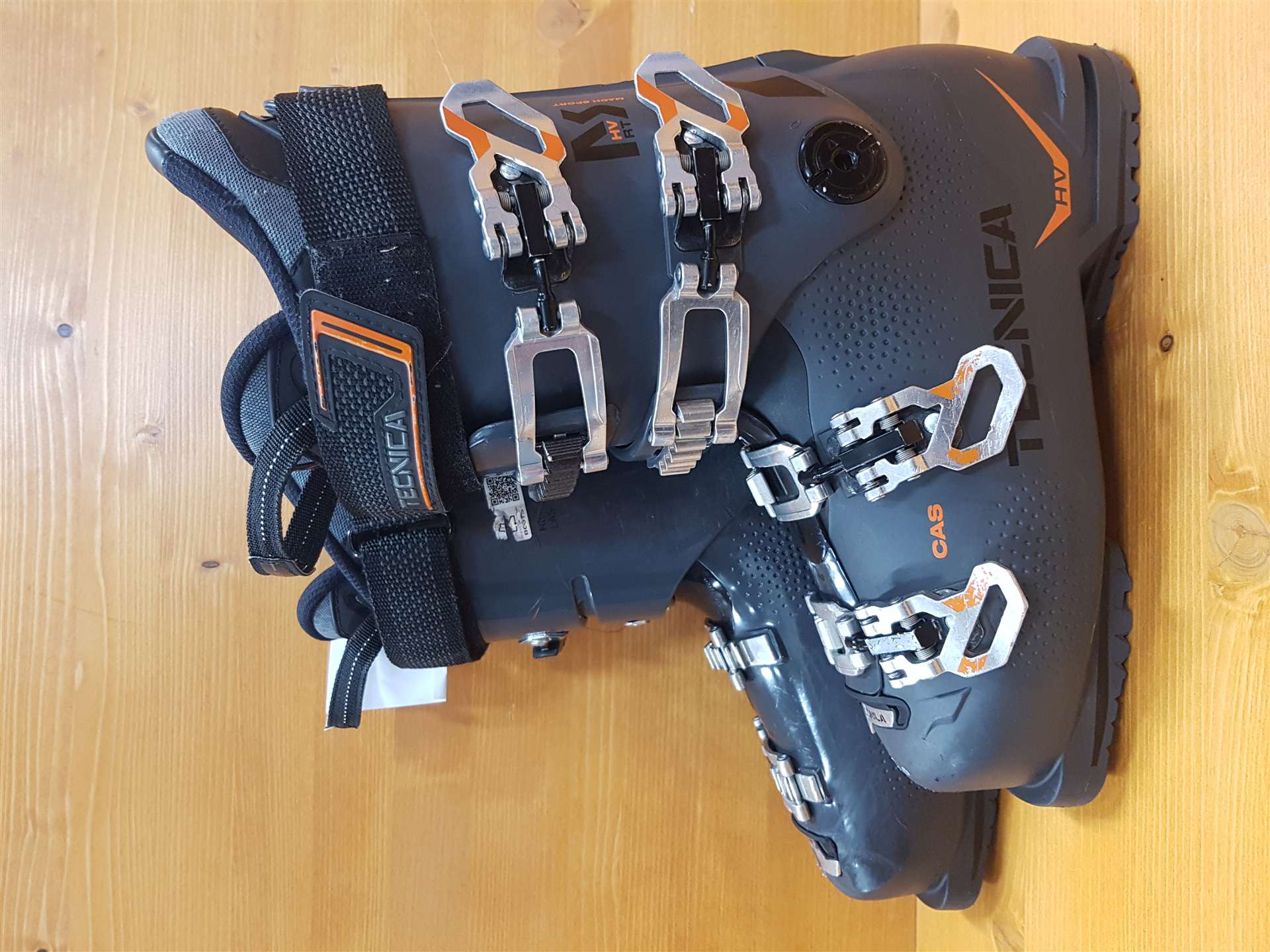 Použité lyžiarky TECNICA Mach Sport HV RT 80