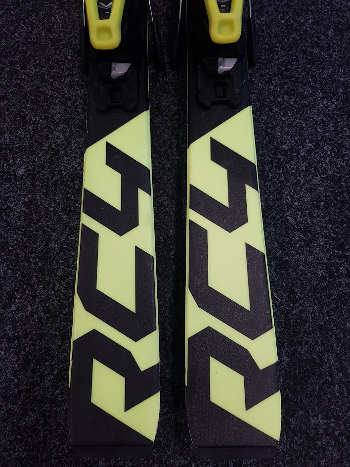 Gebrauchte Fischer RC4 XTR Speed Ski + Fischer RS 10 Bindungen