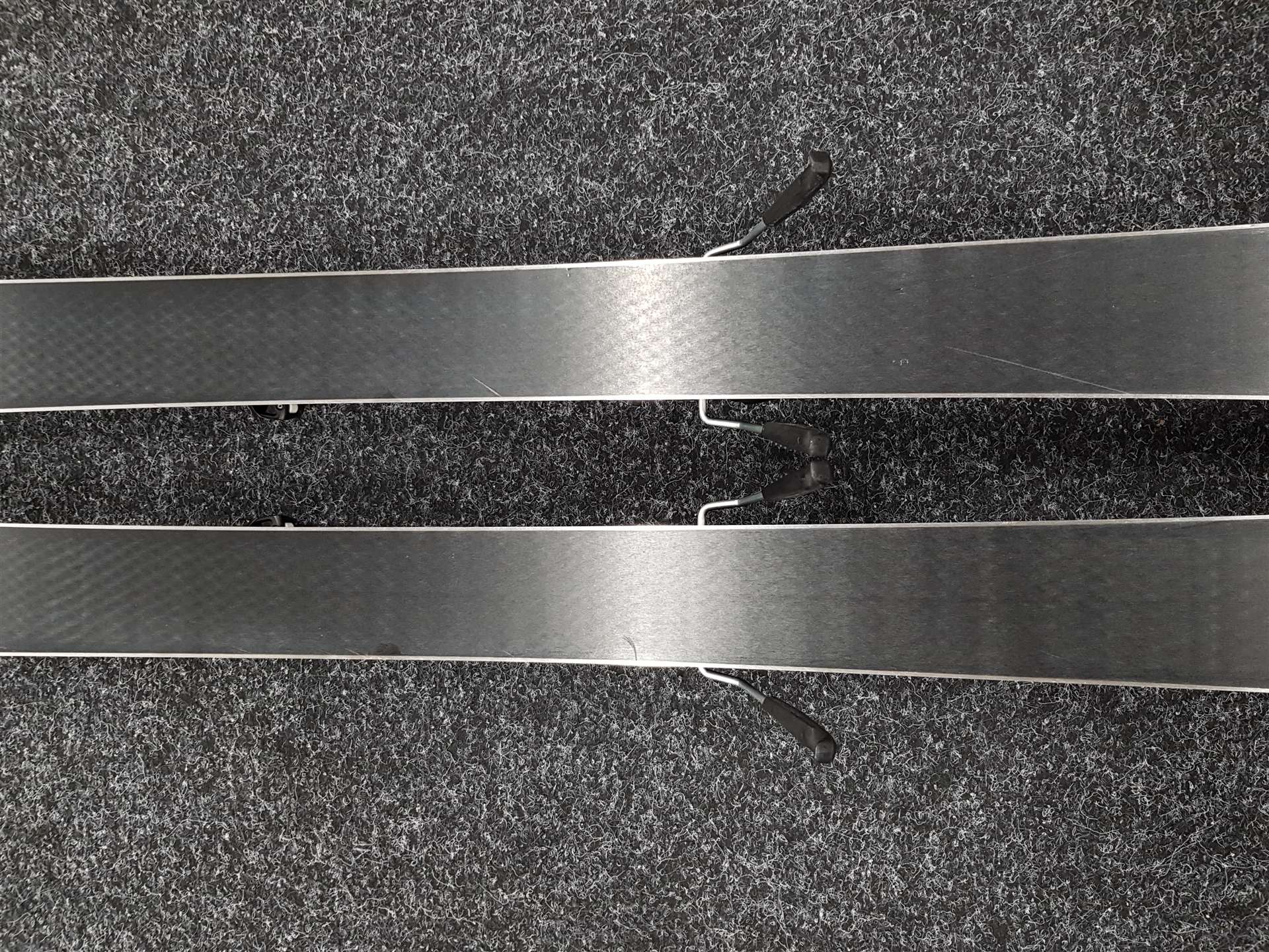 Skis ELAN Ace Speed Magic Pro d'occasion + fixations Elan EL 9