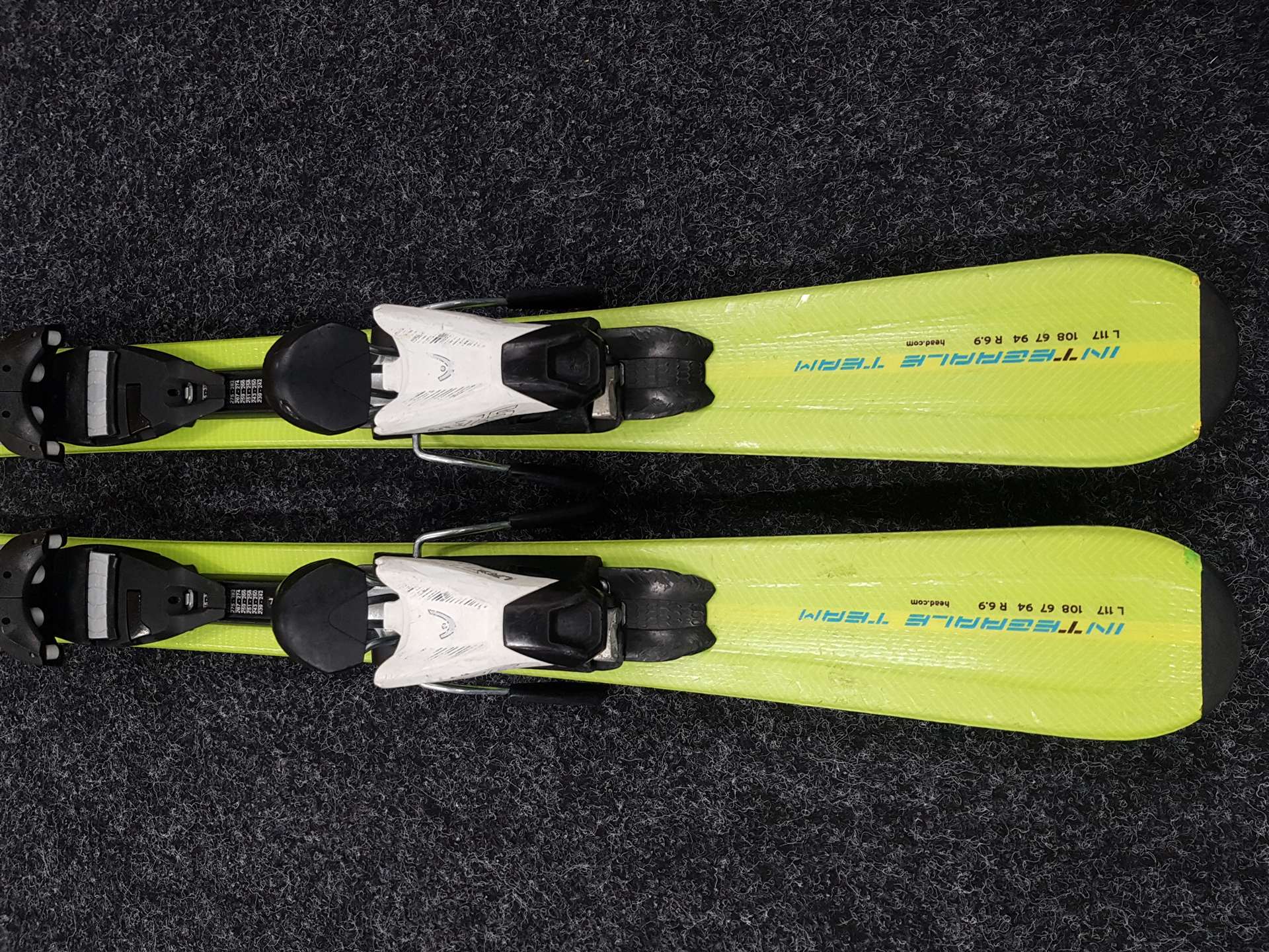 Sci da sci per bambini HEAD Integrale Team usati + attacchi Head LRX 7.5