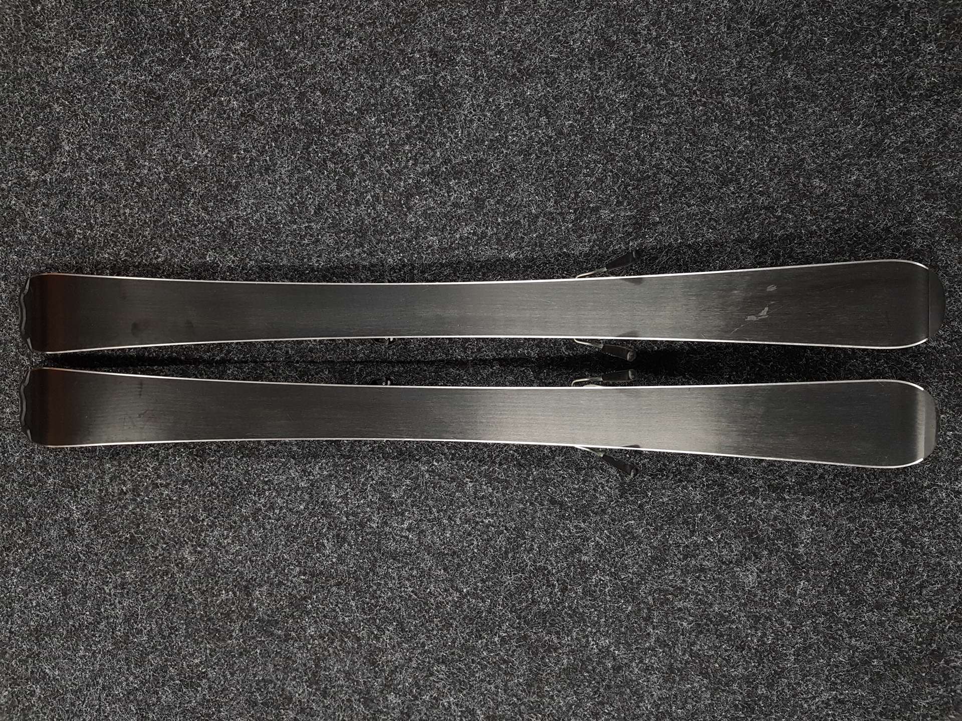 Sci da sci per bambini HEAD Integrale Team usati + attacchi Head LRX 7.5