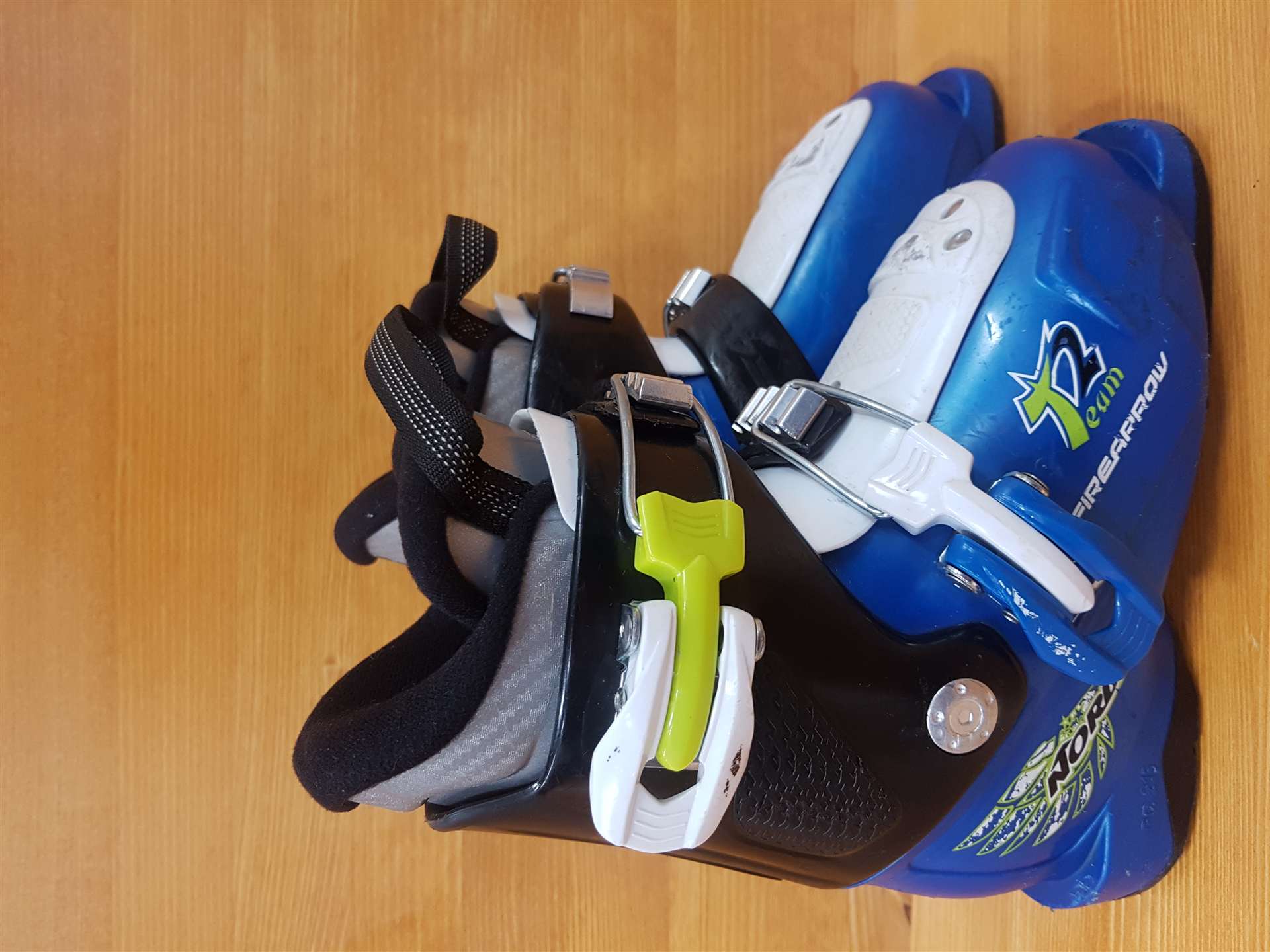 Chaussures de ski d'occasion NORDICA Firearrow