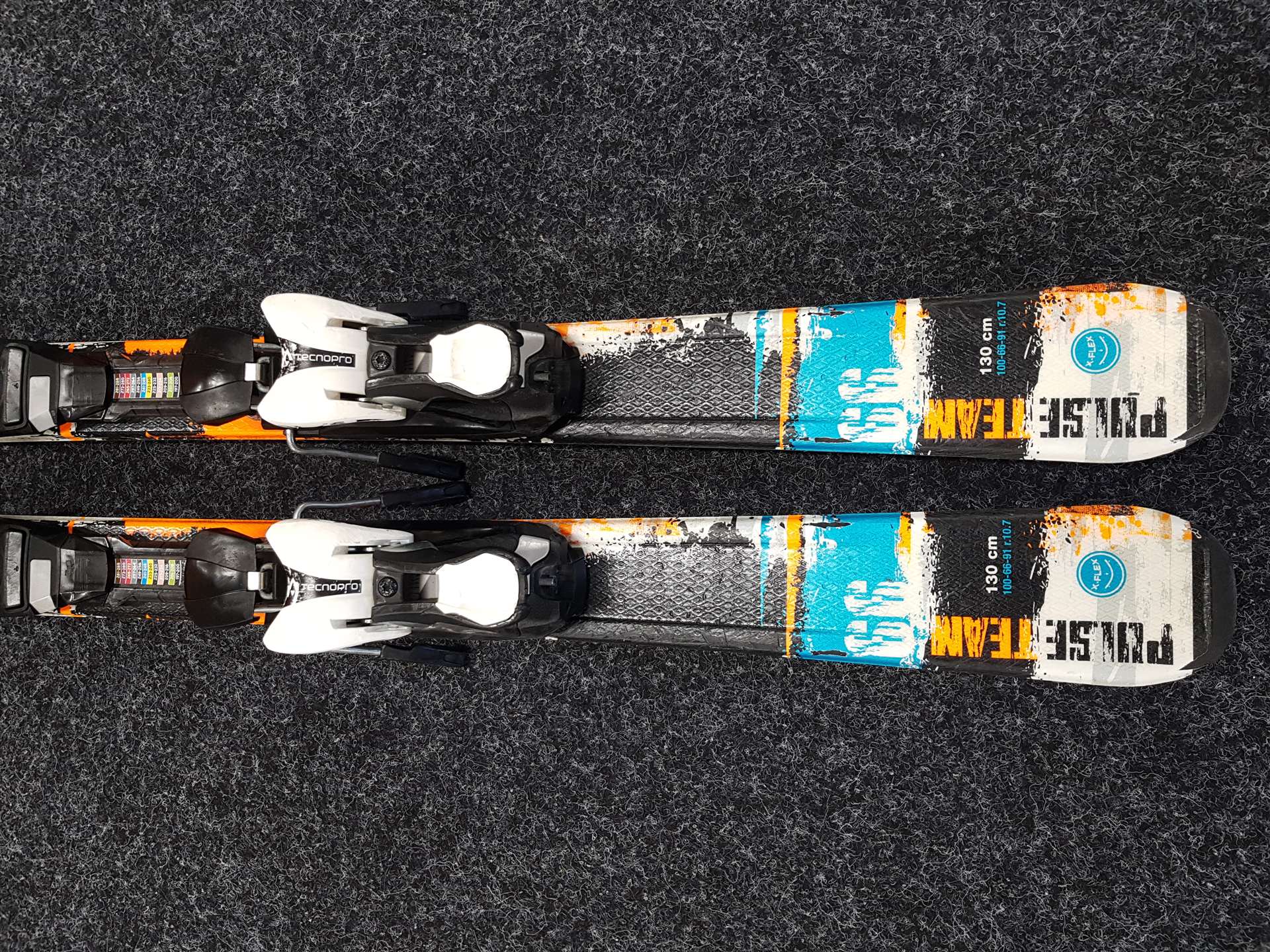 Sci da sci usati per bambini TECNOPRO Pulse Team 66 + attacchi Tecnopro TL 75