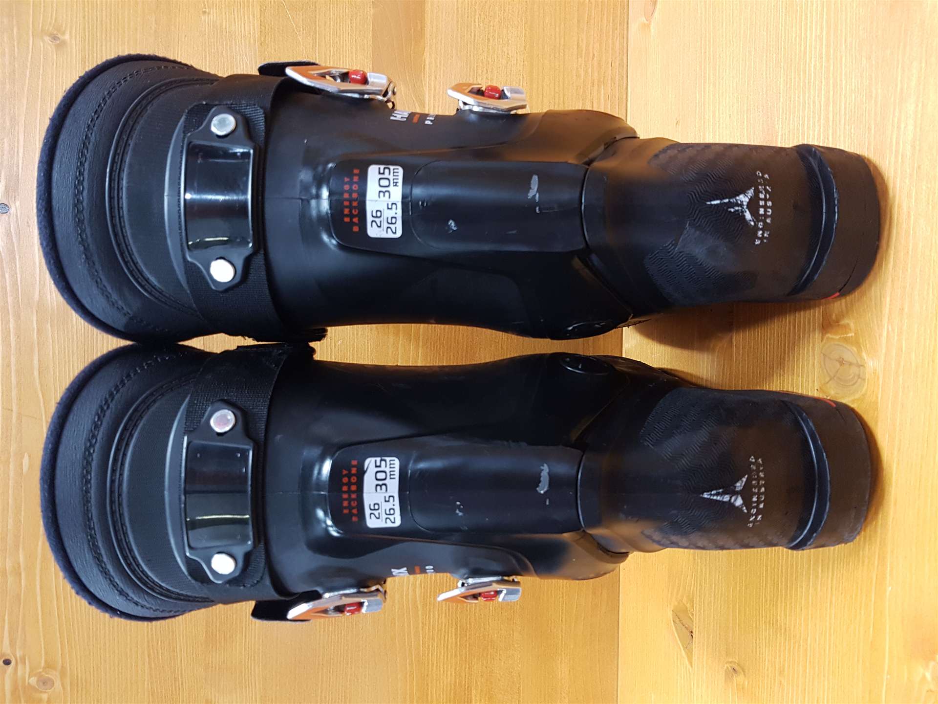 Scarponi da sci usati ATOMIC Hawx Prime R100
