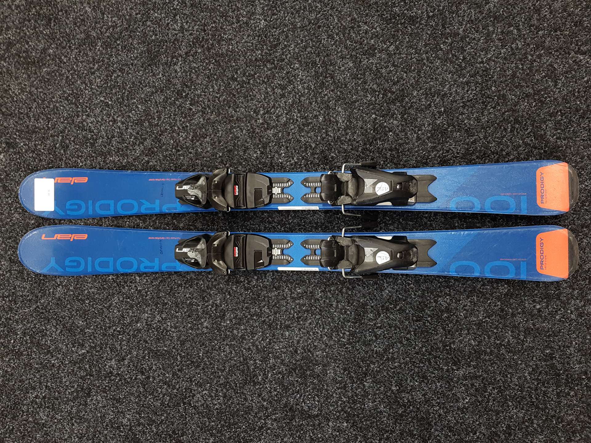 Rabljene dječje skije ELAN Prodigy + vezovi Elan 4.5 AC
