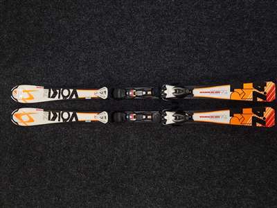 Použité lyže VOLKL RTM 7.4 + vázání Fischer RS10