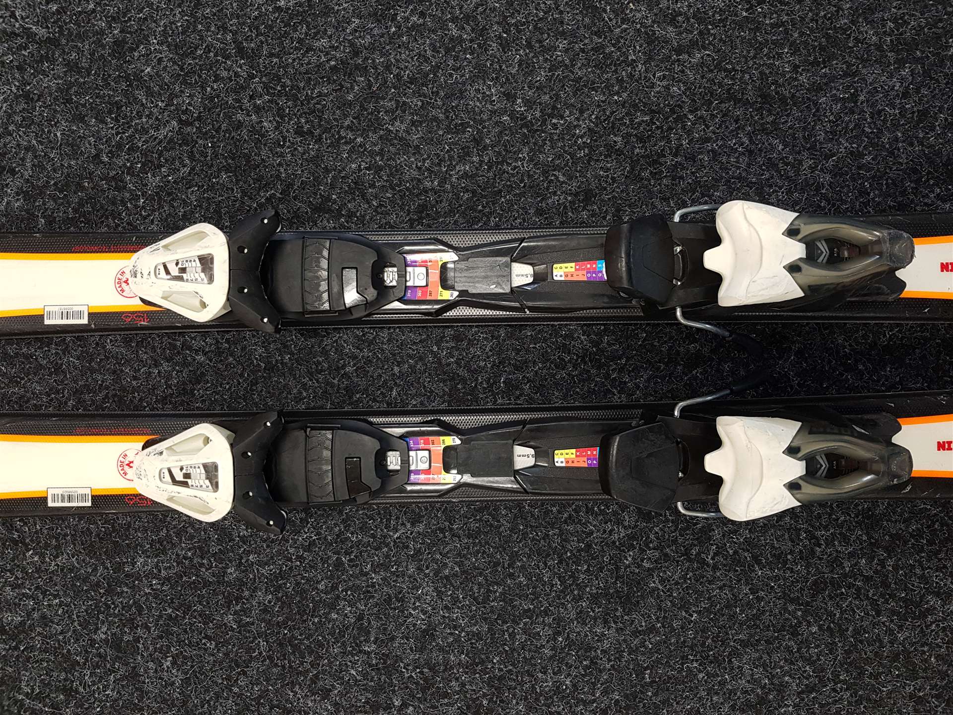 Skis d'occasion VOLKL RTM 7.4 + fixations Fischer RS10