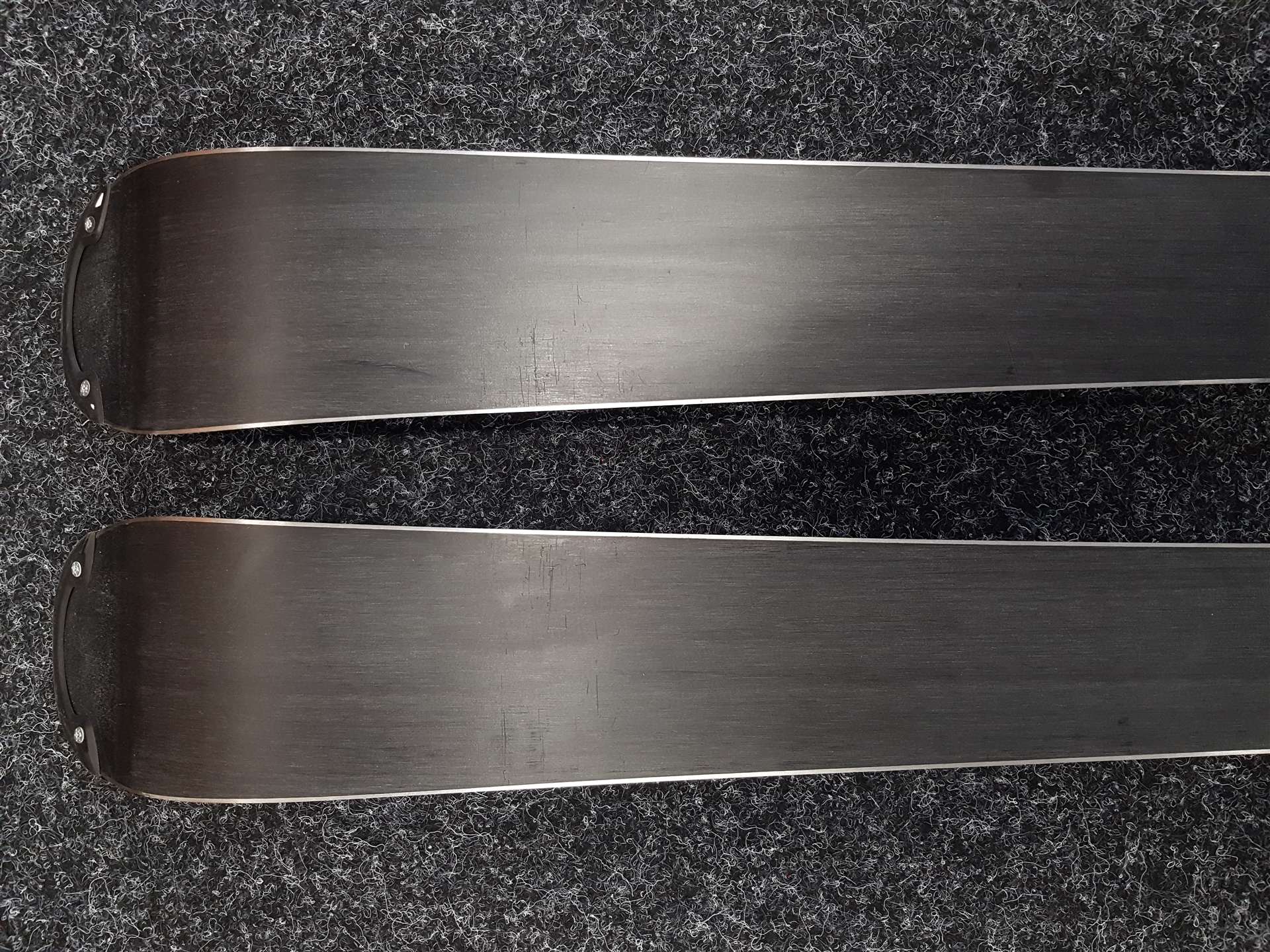 Skis d'occasion VOLKL RTM 7.4 + fixations Fischer RS10