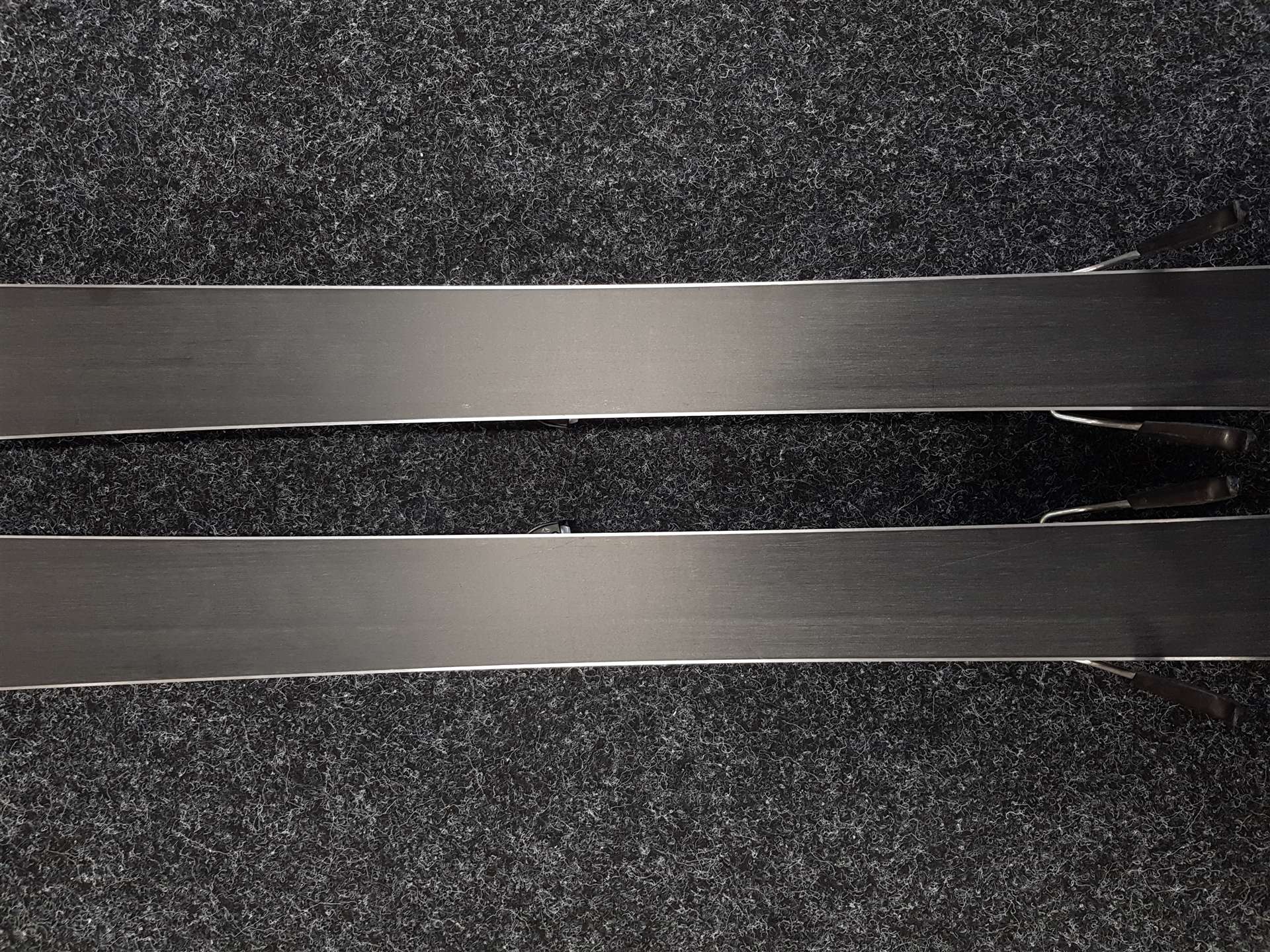 Skis d'occasion VOLKL RTM 7.4 + fixations Fischer RS10