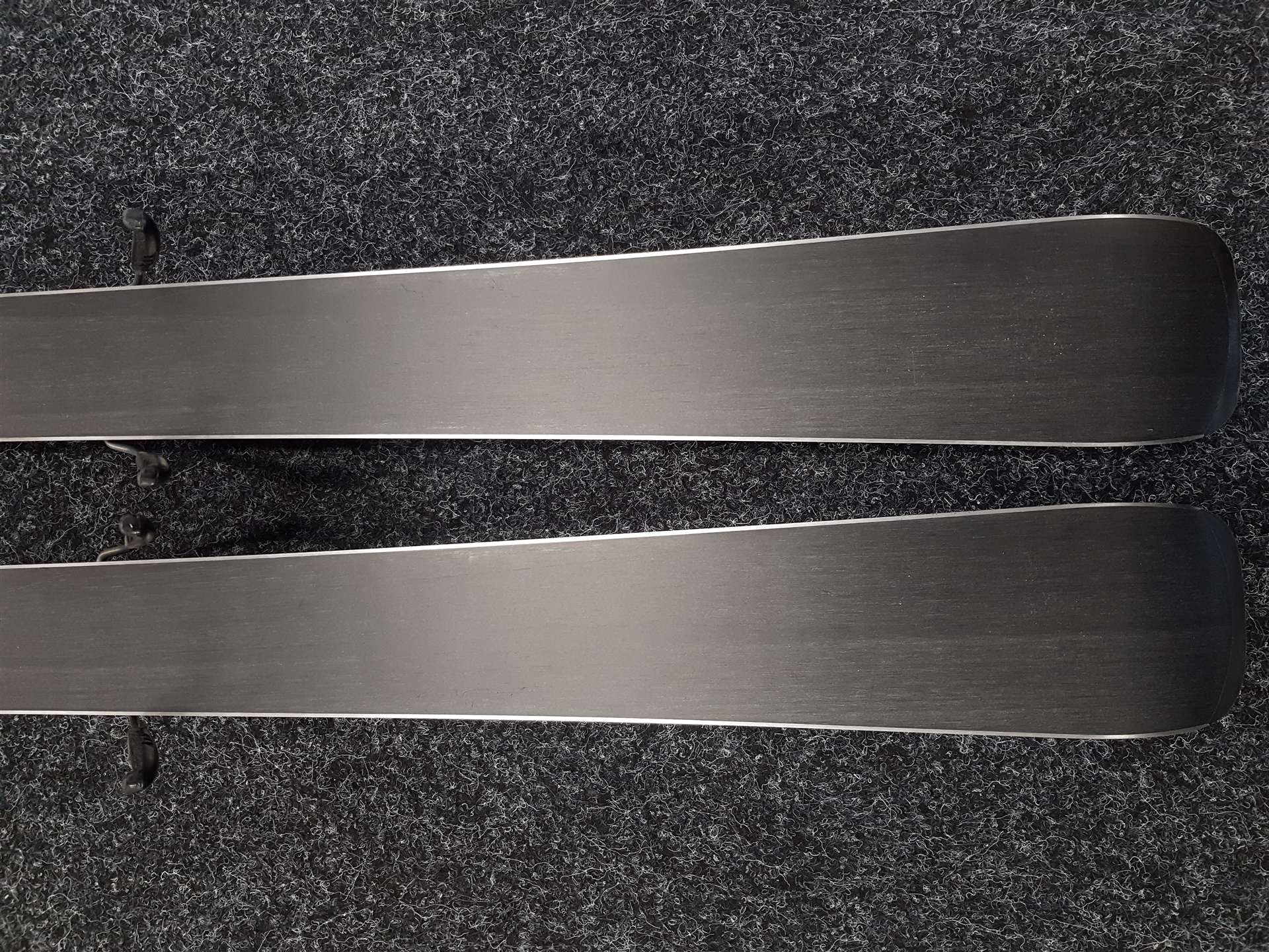 Skis d'occasion VOLKL RTM 7.4 + fixations Fischer RS10