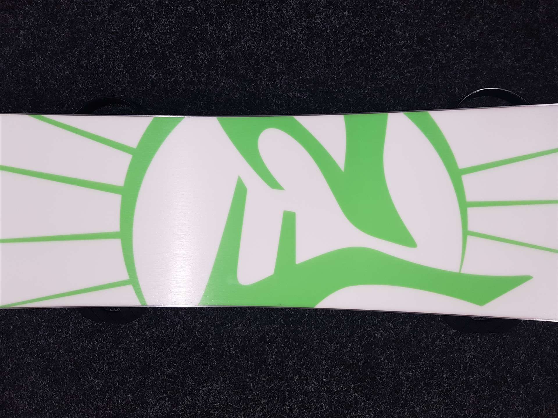 Použitý snowboard  F2 Wide + viazanie Burton veľkosť L/XL