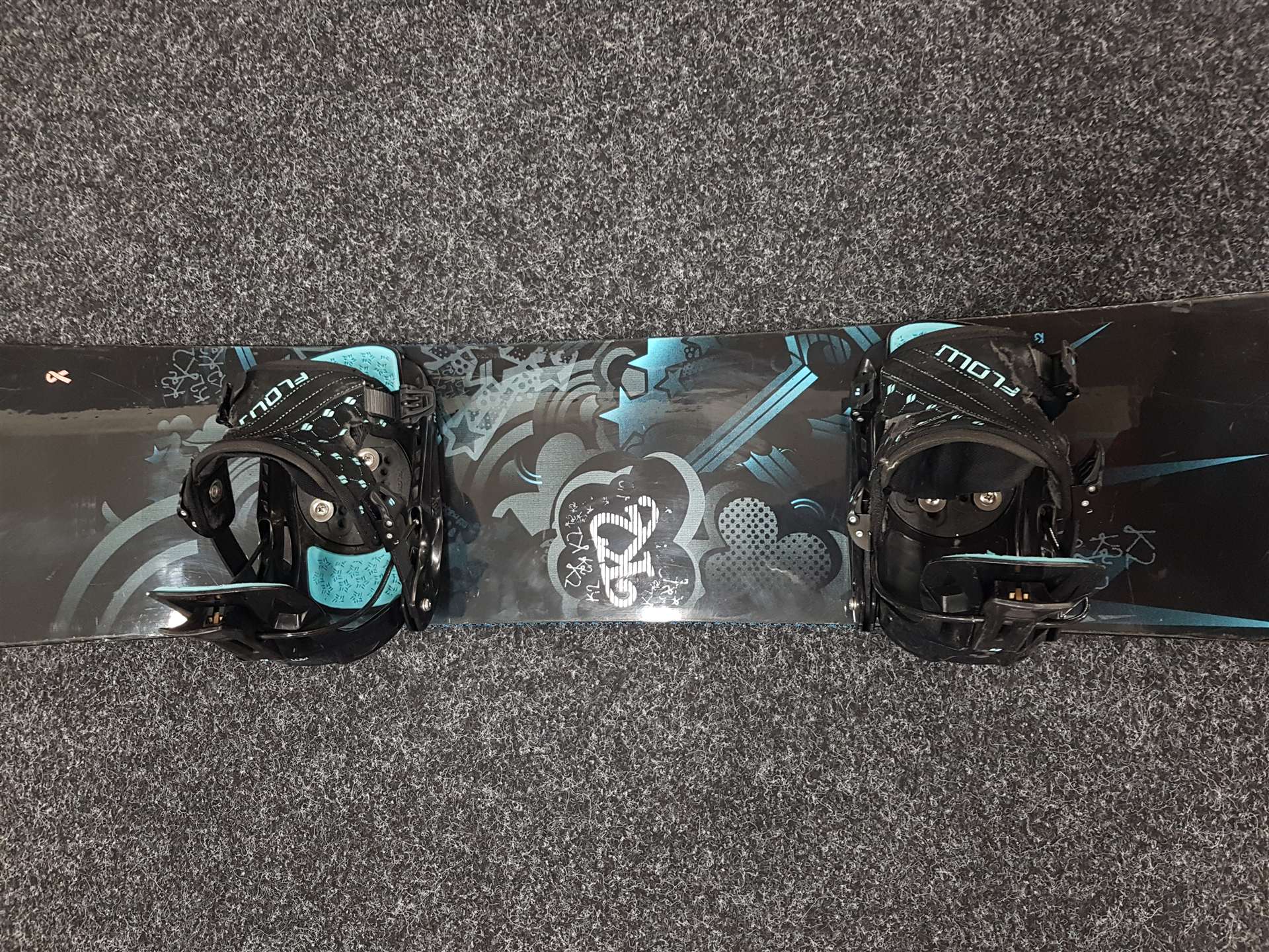 Použitý snowboard K2  + viazanie  Flow veľkosť S/M (Fastec)