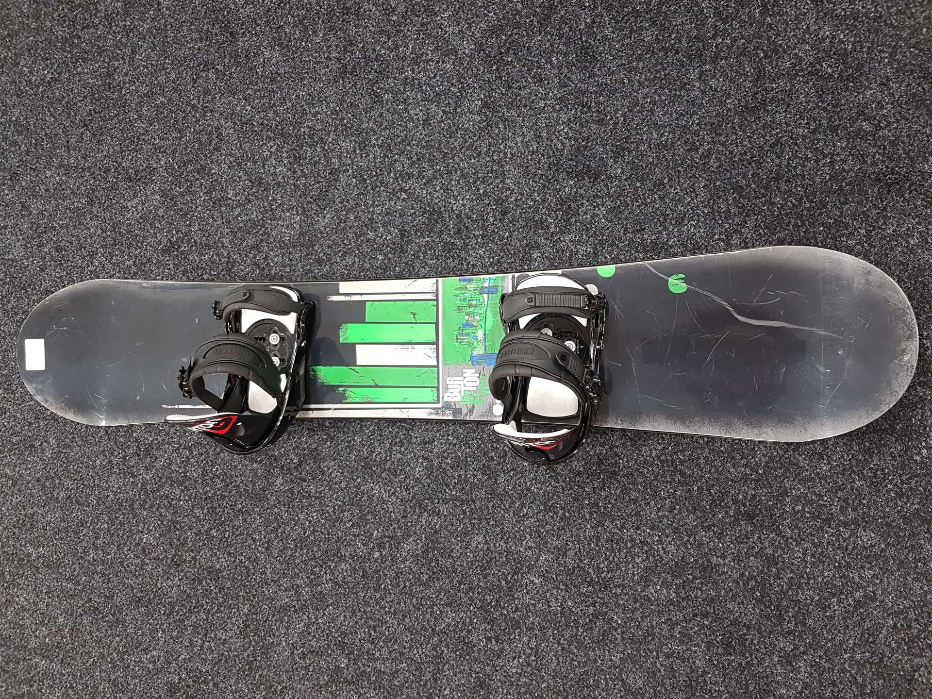 Použitý snowboard BURTON Elite + vázání Burton velikost L