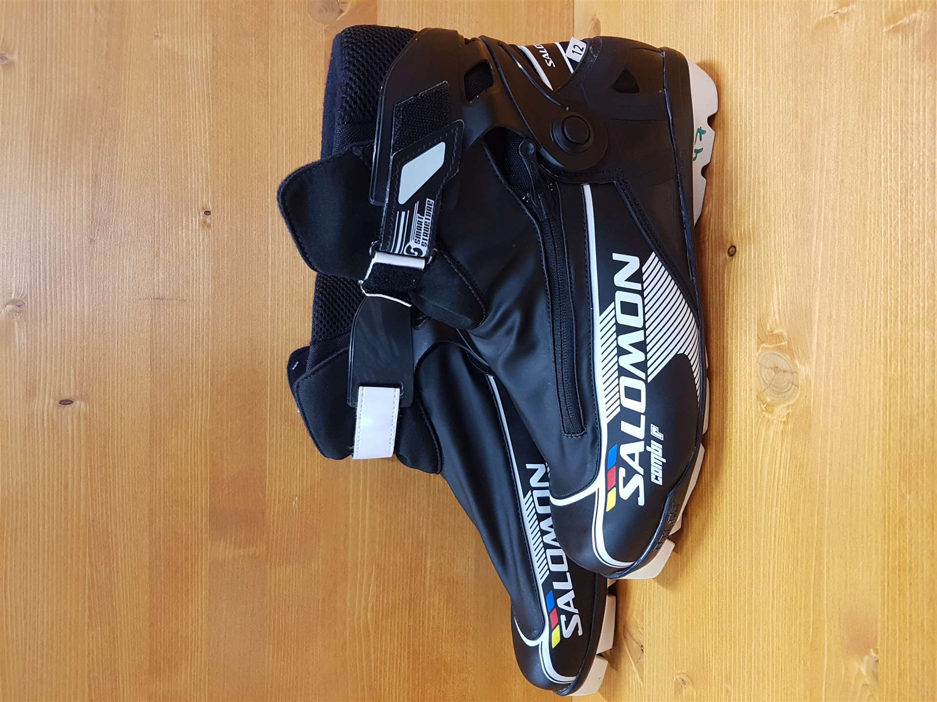 Použitá bežecká obuv SALOMON Combi R - SNS viazanie