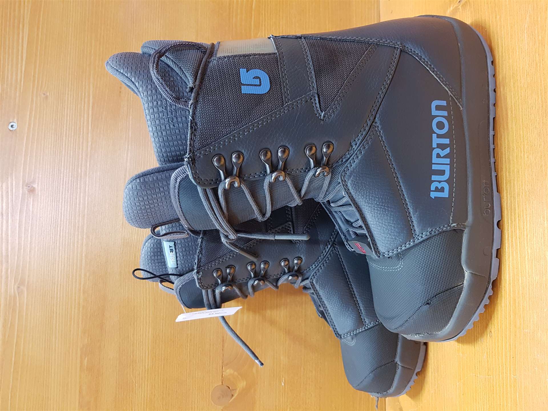 Bottes de snowboard d'occasion BURTON Progression W