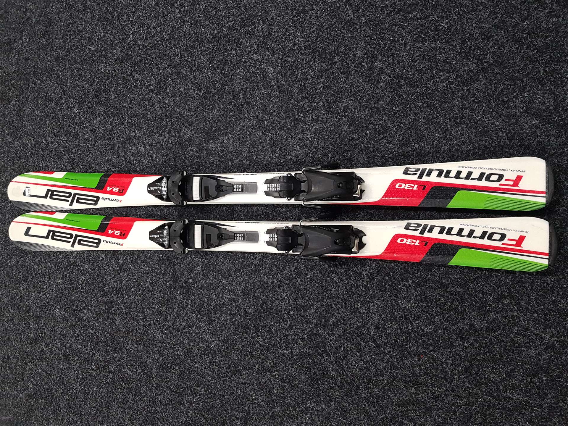 Použité detské lyže ELAN Formula + viazanie Elan 4,5