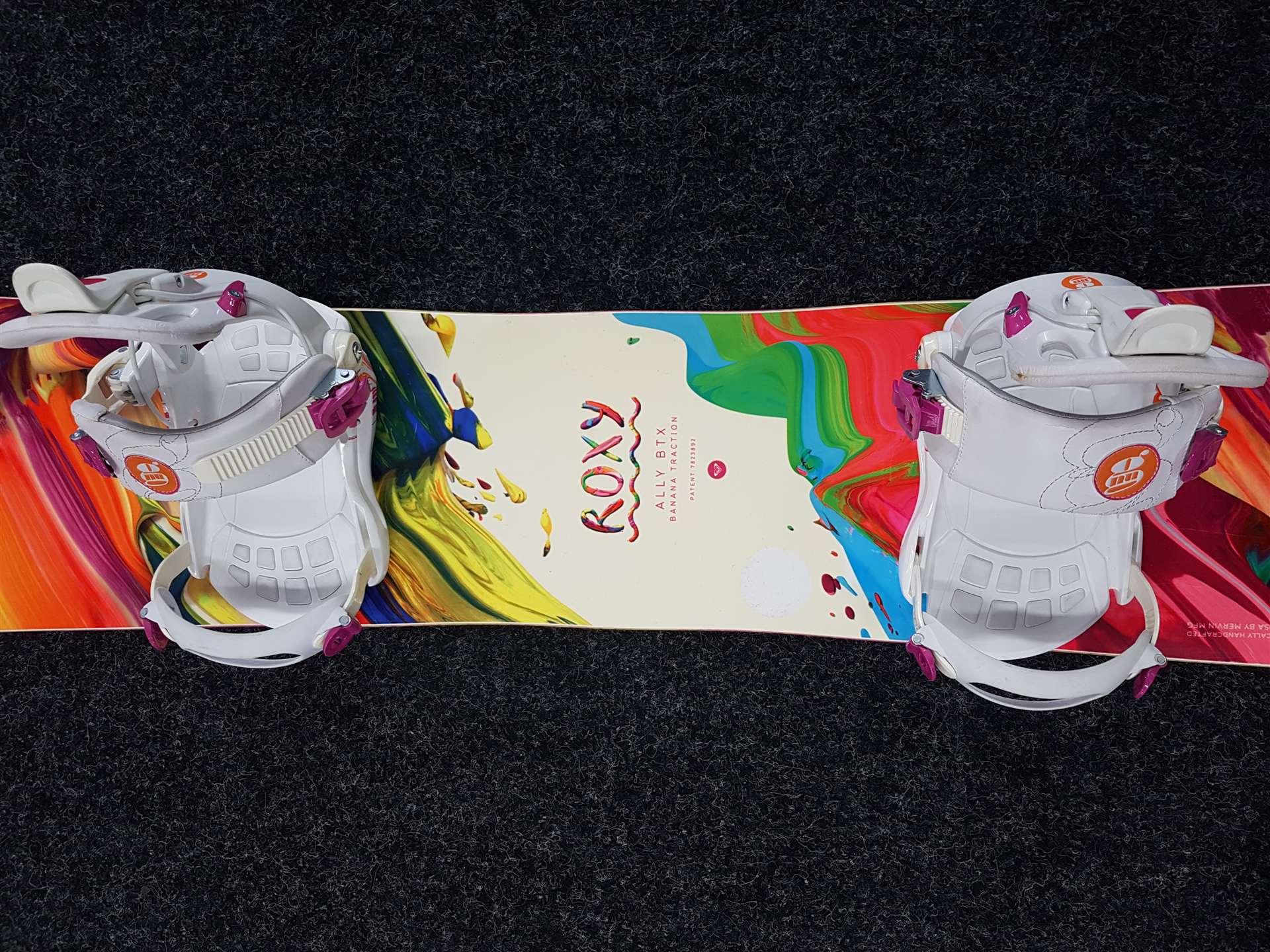 Snowboard ROXY Ally Btx Banana Traction d'occasion + fixations B-Real Fastec taille S