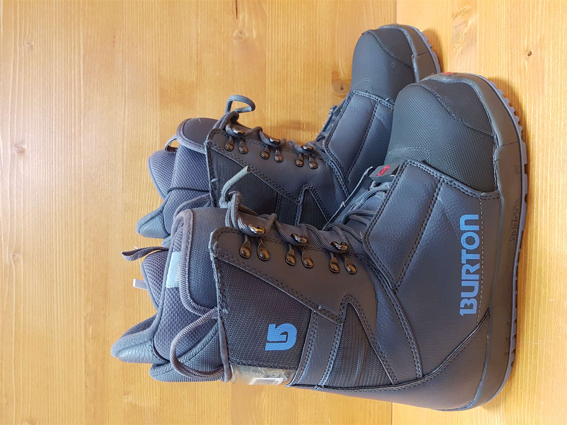 Bottes de snowboard d'occasion BURTON Progression W