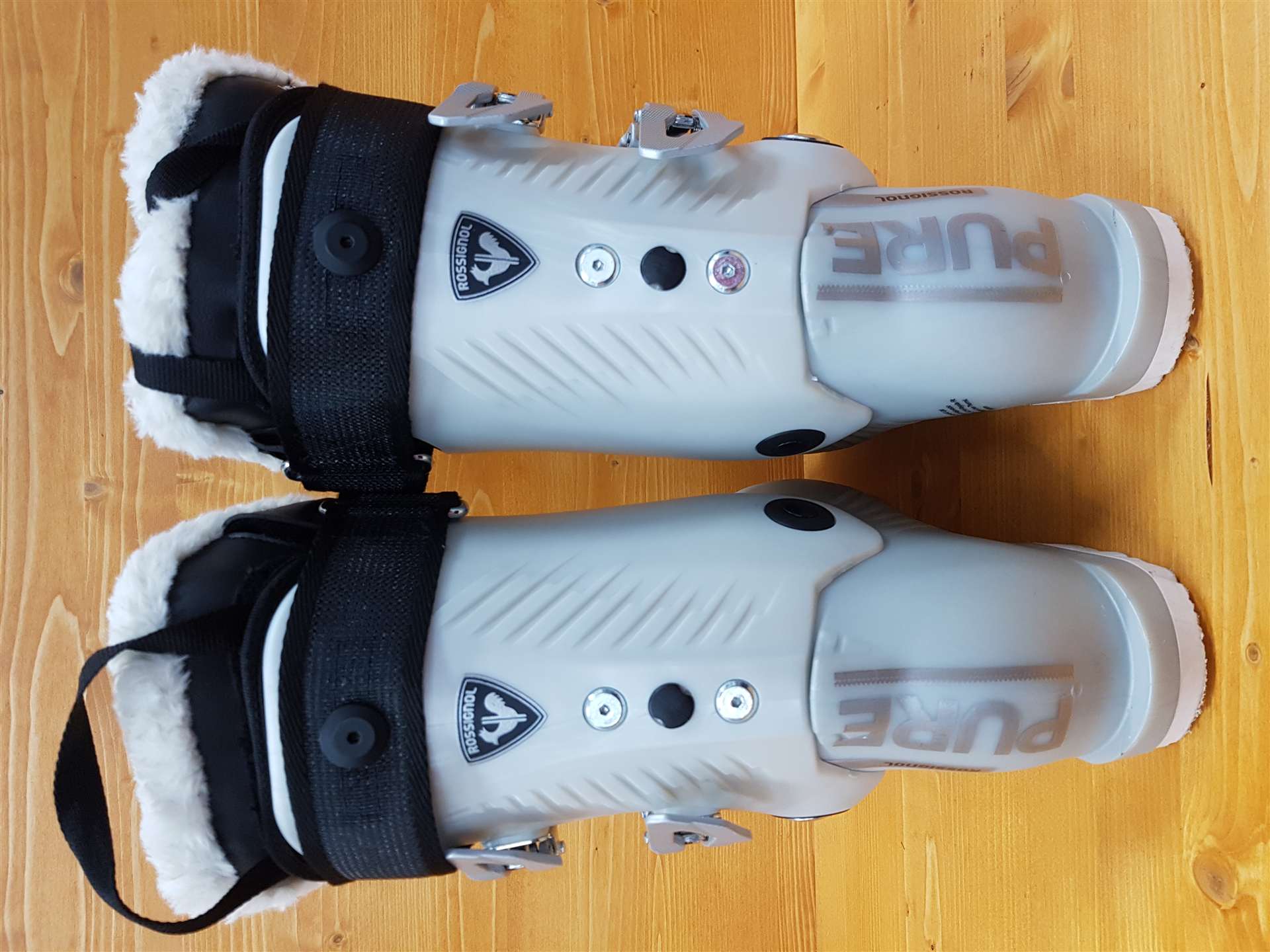 Použité vyhrievané lyžiarky Rossignol Pure Heat 80