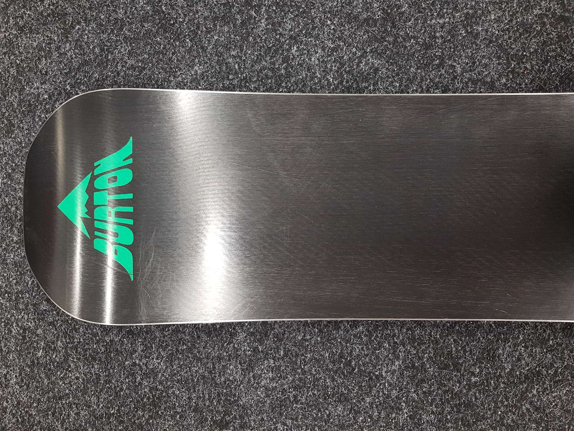 Használt snowboard BURTON Radius 160W