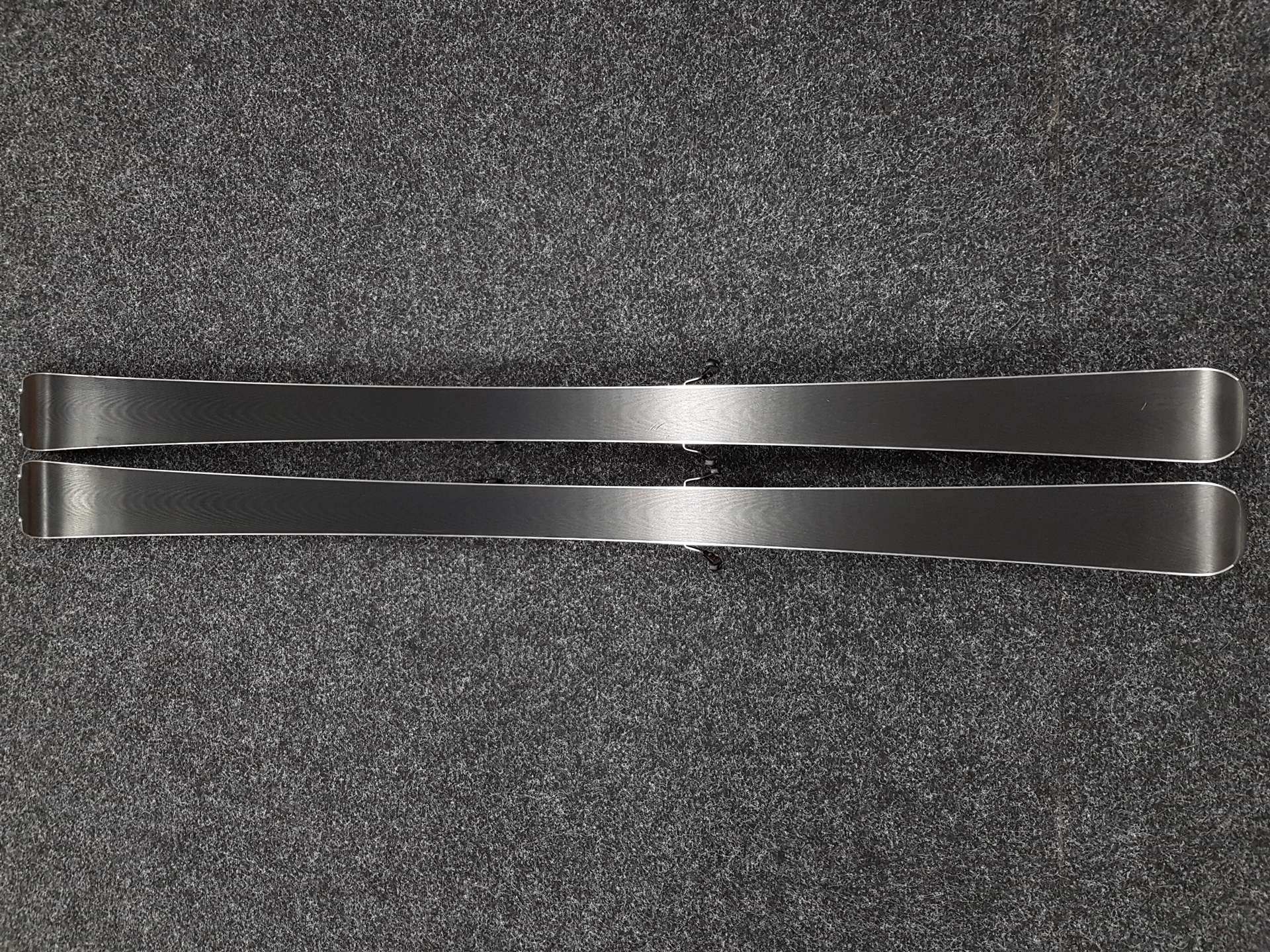 Skis d'occasion BLIZZARD Stormbird 7.2 + fixations Marker TPC 10